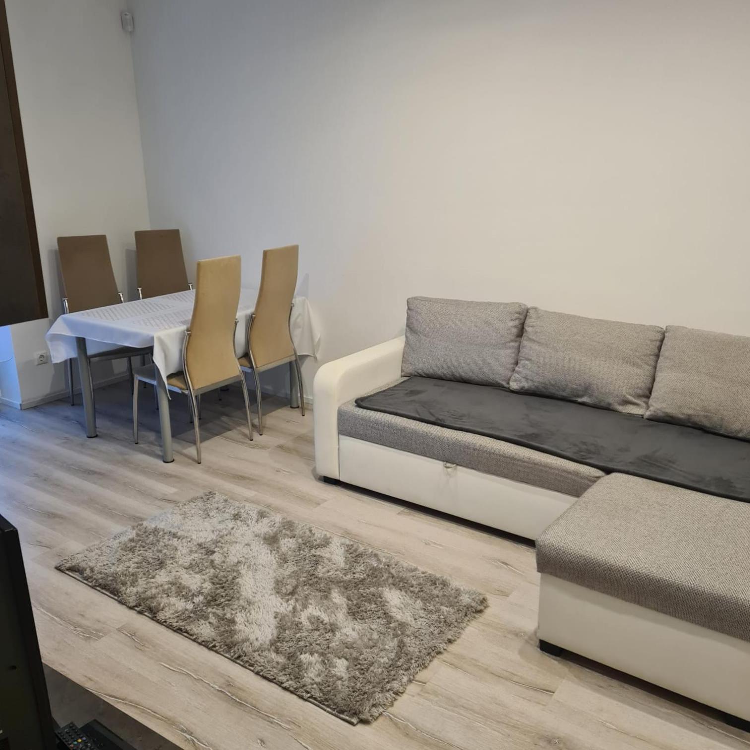 Verebes apartman view 2
