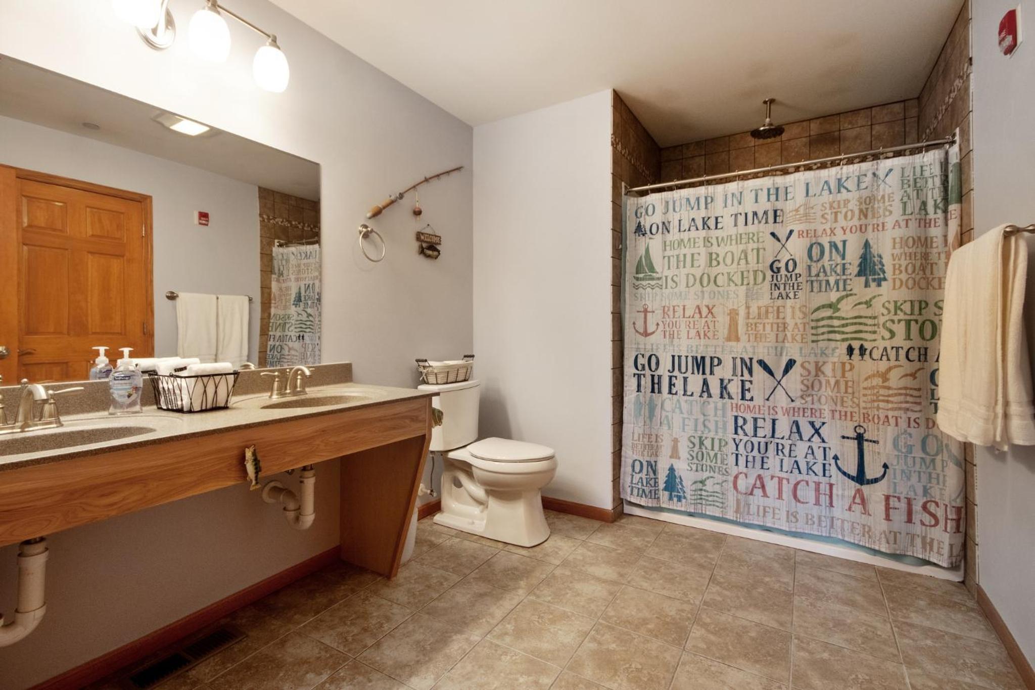 First Floor 3 BR Condo, Northern Bay Golf Course
