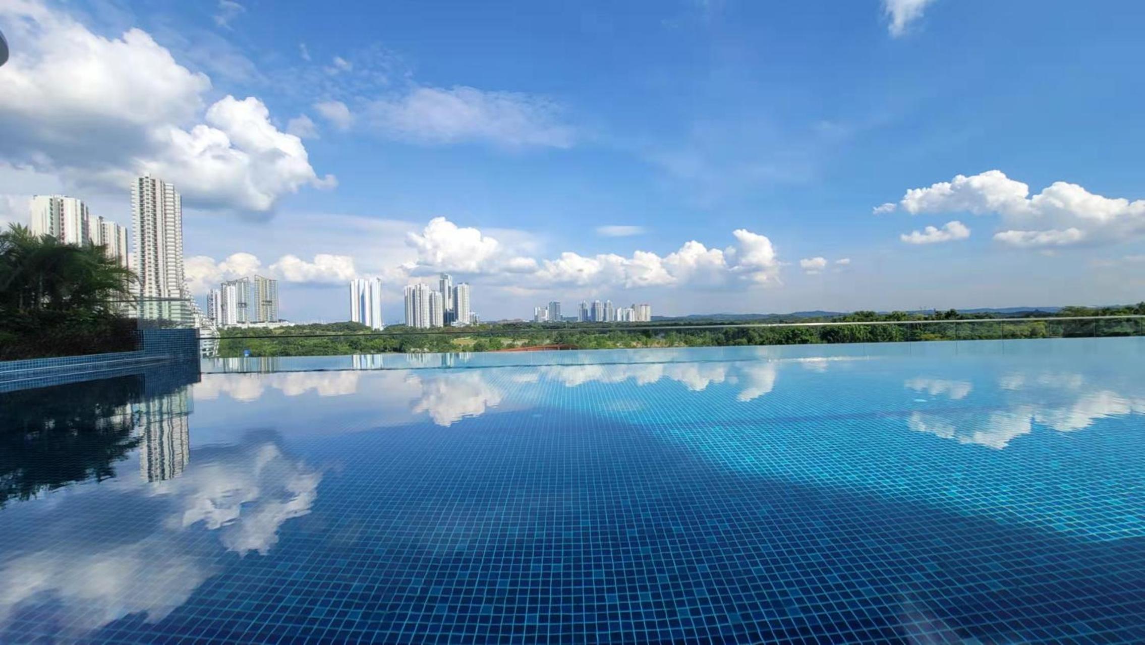 Macrolink Medini by RR JBcity photo 4