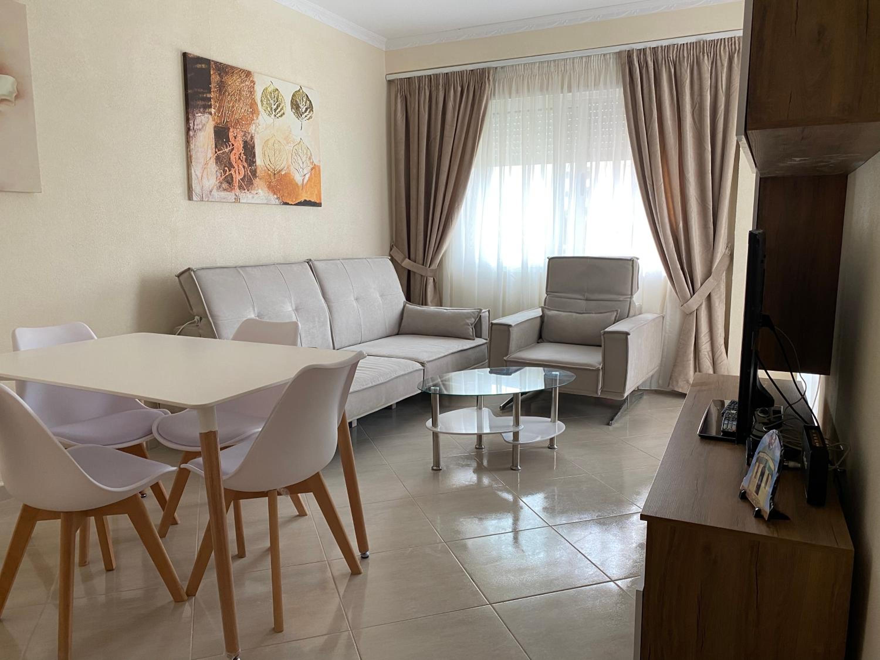 Dea Luxury Apartament Beach