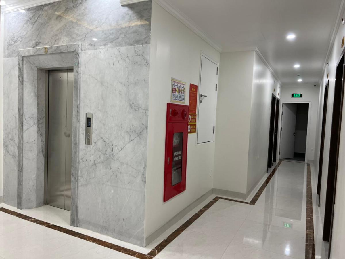 hotel reception