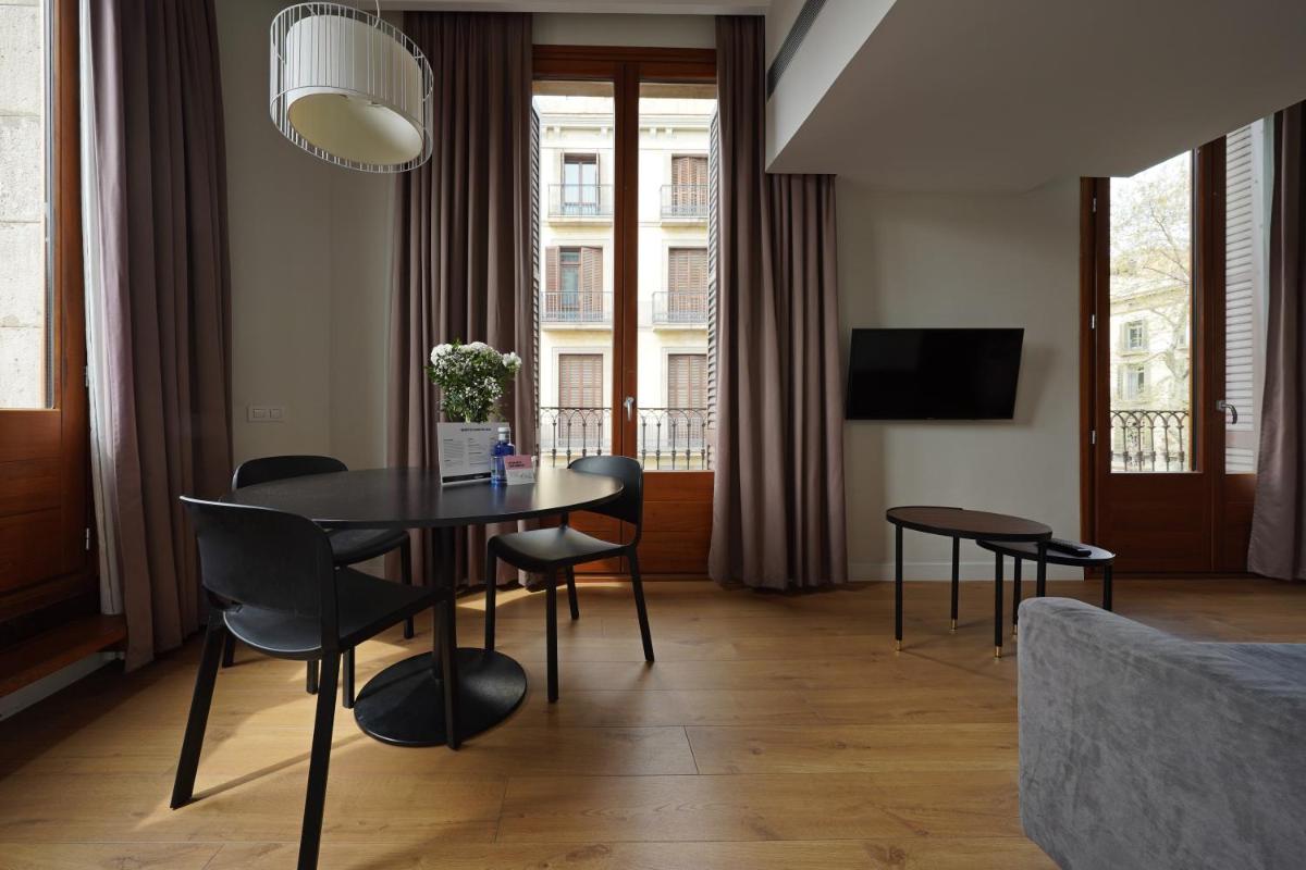 numa I Boqueria Apartments