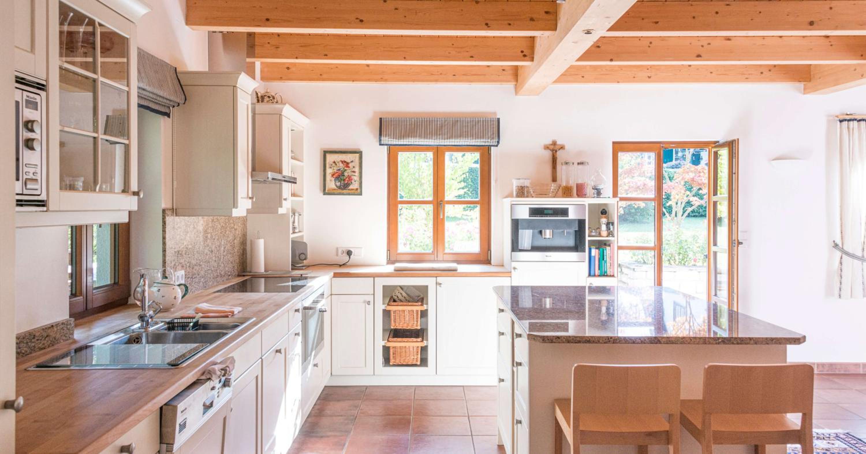Landhaus Alte Salzstraße - Your Austrian Home