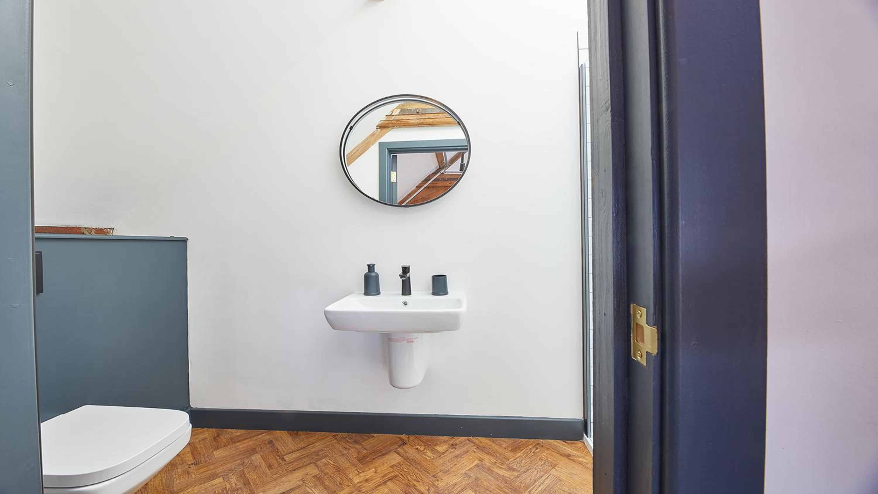 No 7 at Simpson Street Apartments Sunderland view 3