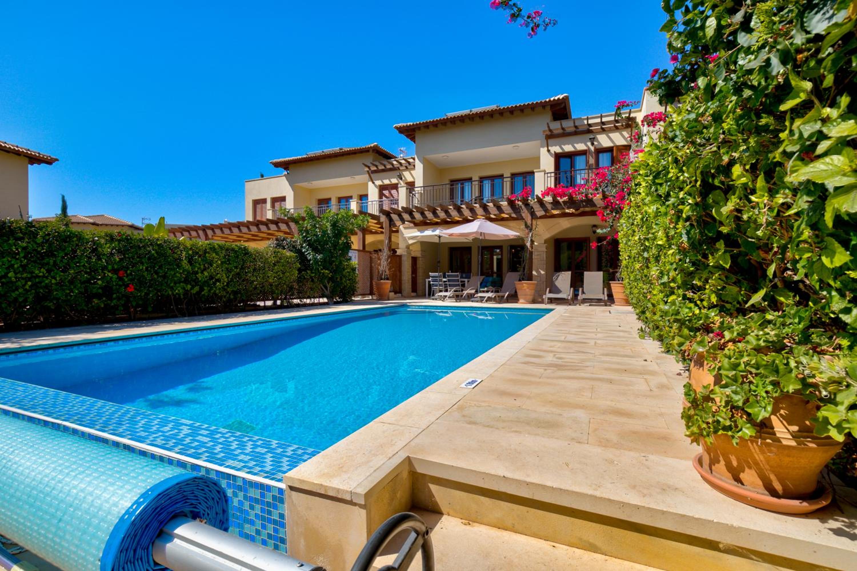 2 bedroom Apartment Eros with private pool and garden, Aphrodite Hills Resort view 2