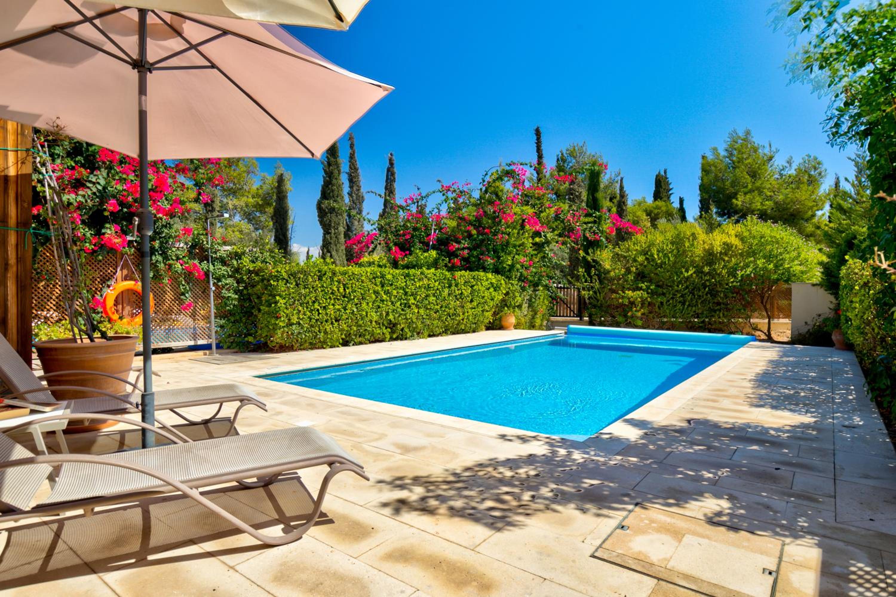 2 bedroom Apartment Eros with private pool and garden, Aphrodite Hills Resort view 4