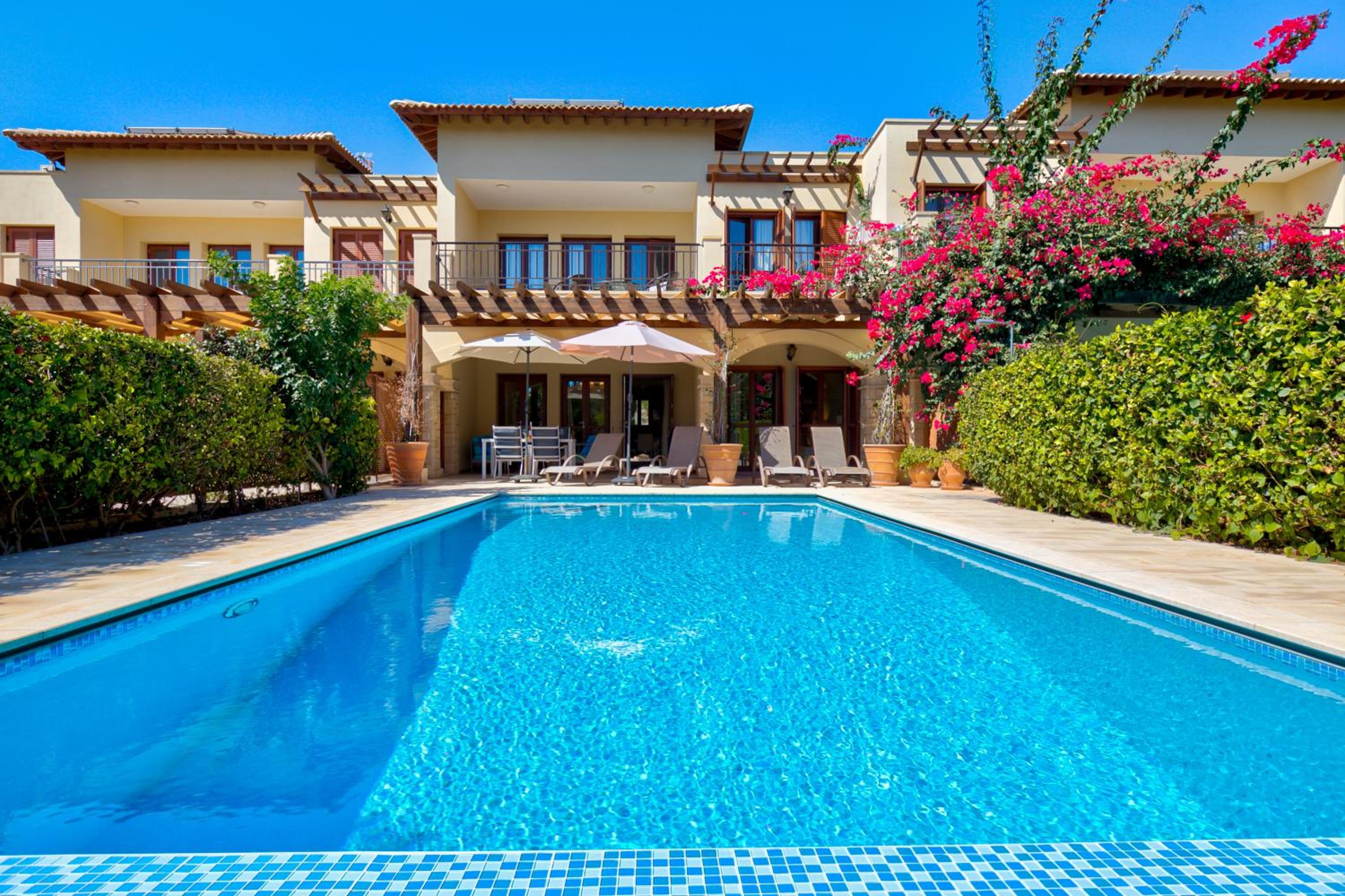 Hotel 2 bedroom Apartment Eros with private pool and garden, Aphrodite Hills Resort - Image 1
