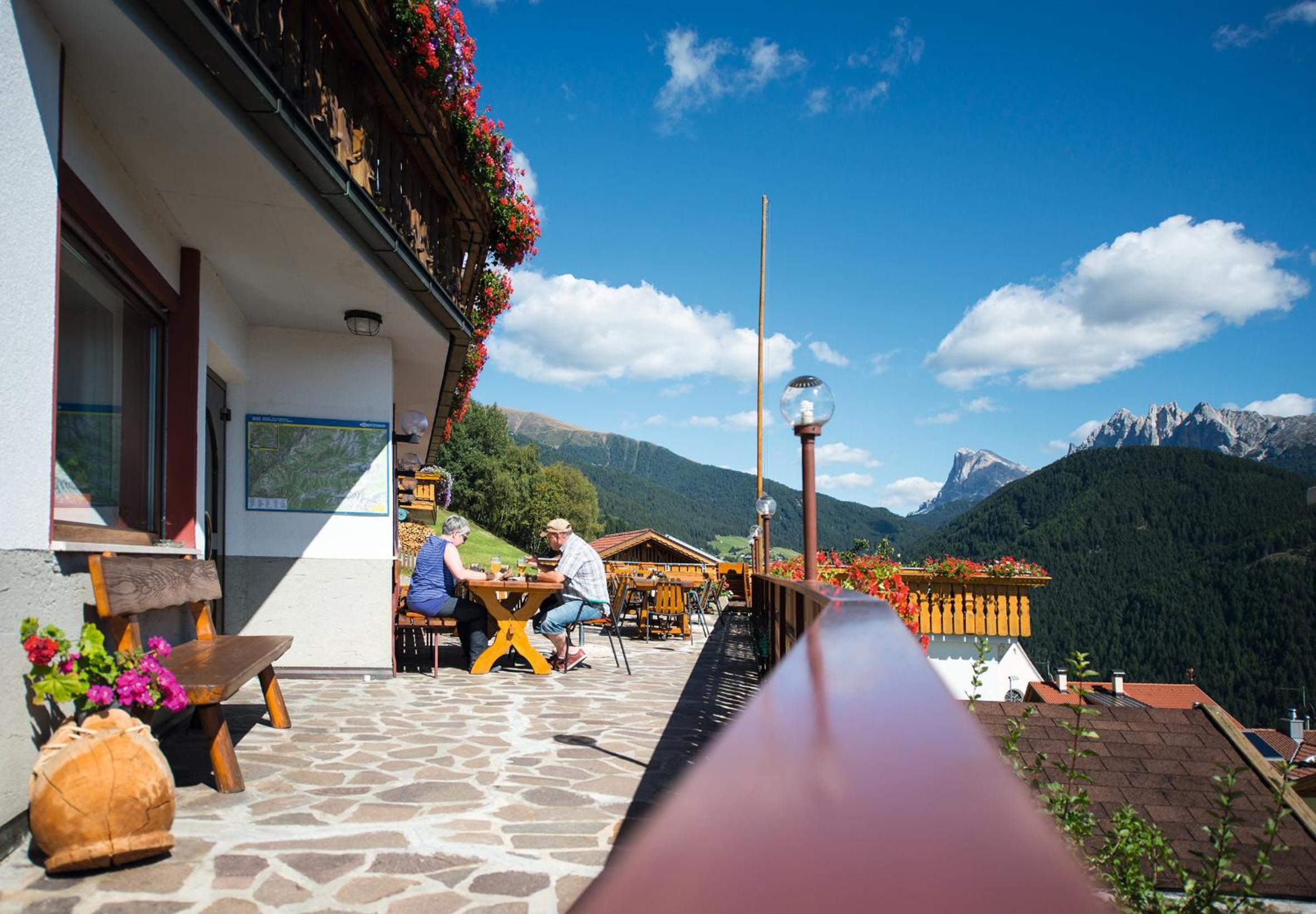 MOUNTAIN RESIDENCE ALPENHOF - company Hotel Alpenhof KG sas der Gasser Renate