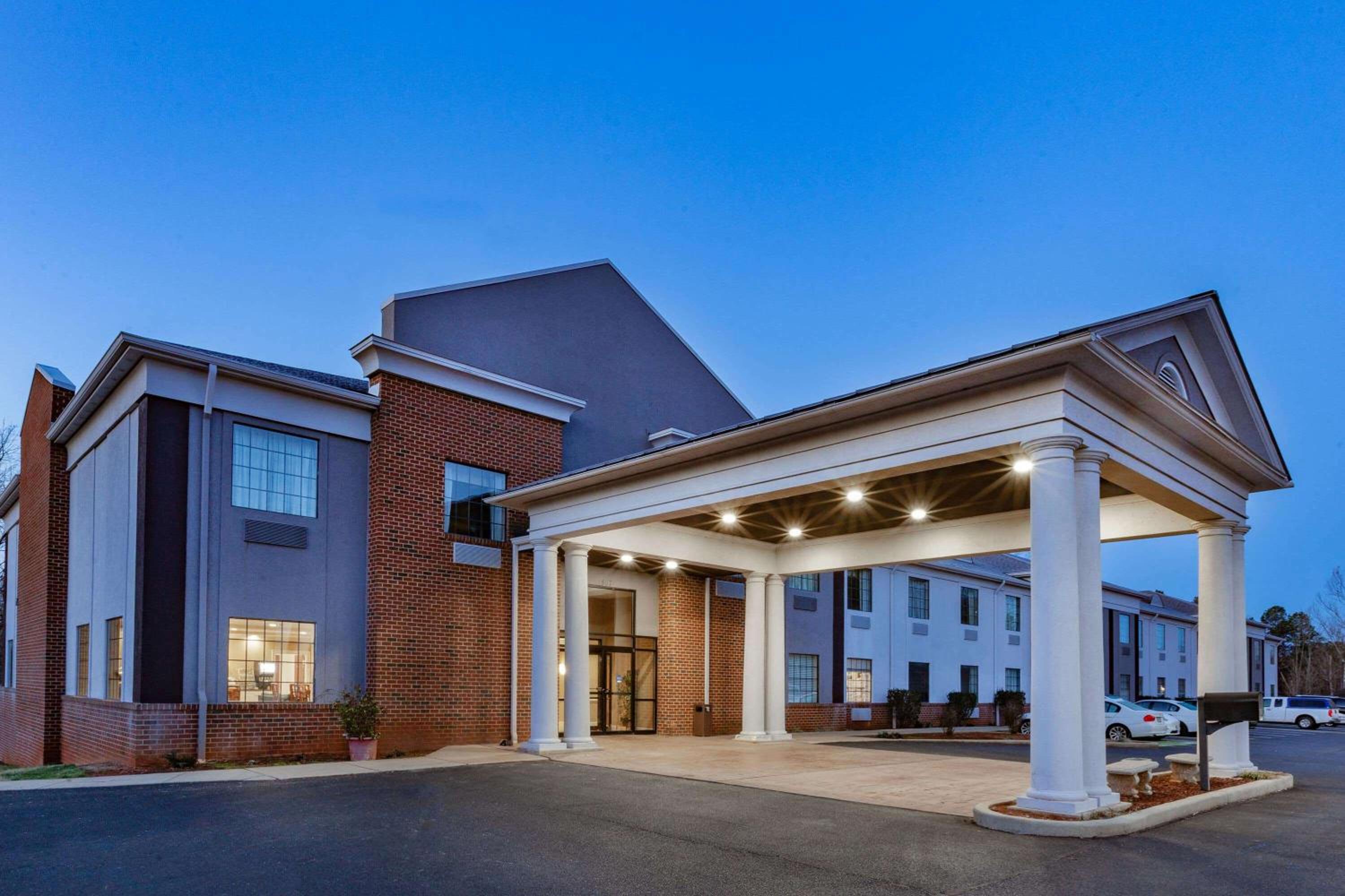 Days Inn by Wyndham Alta Vista view 5