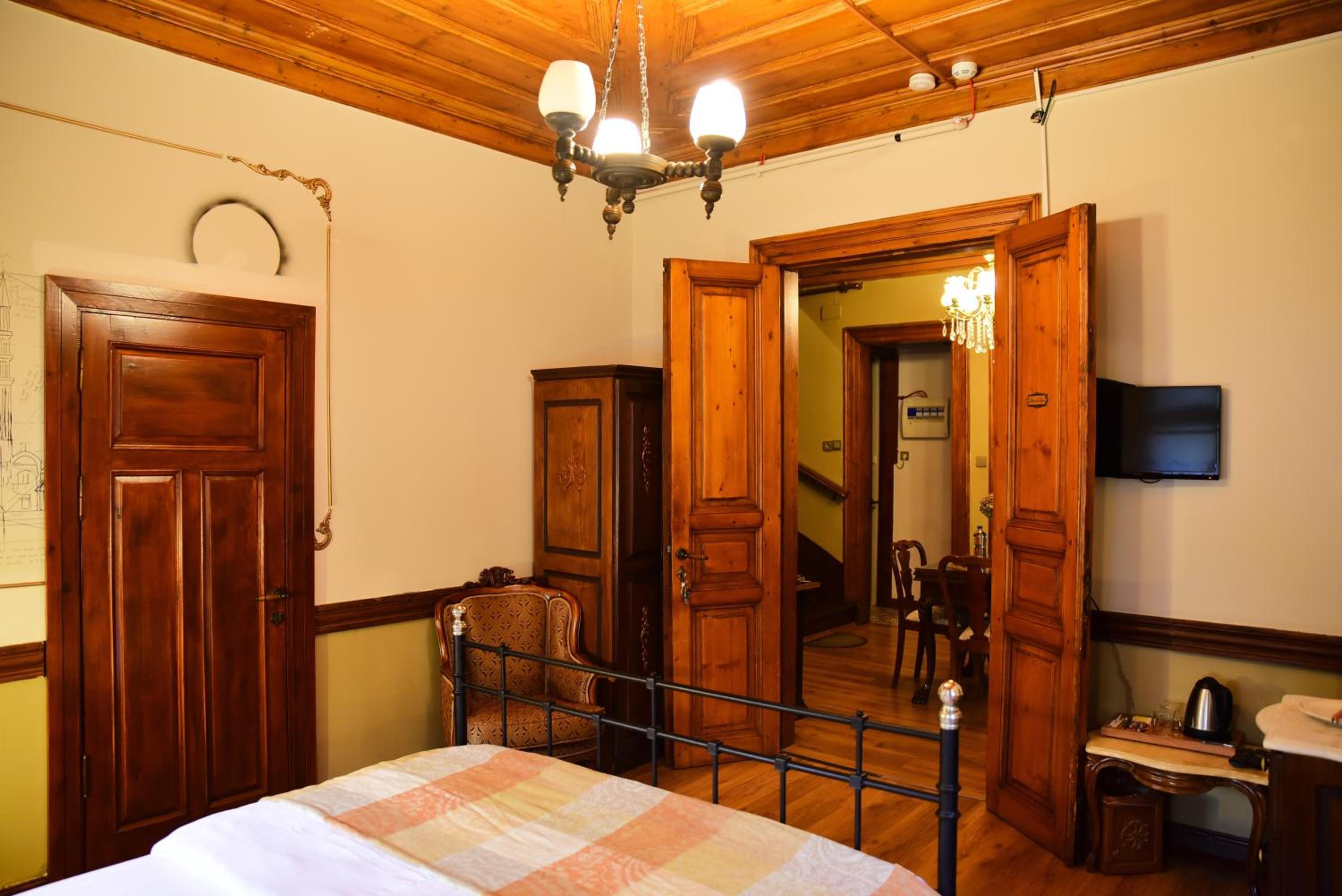Ottoman Suites by Sera House