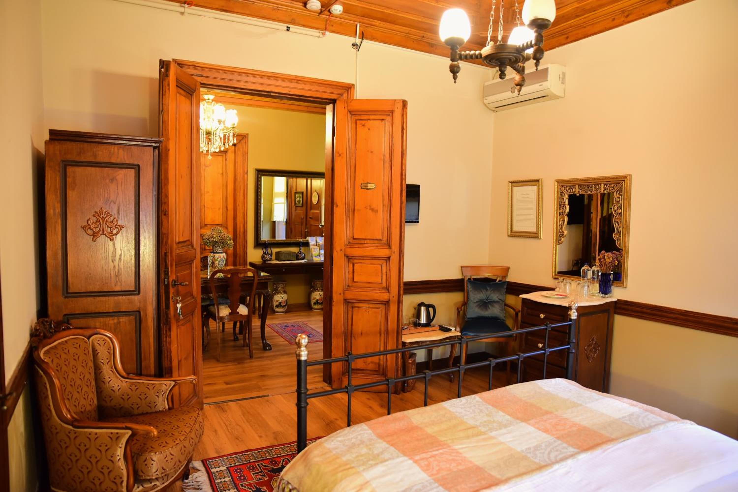 Ottoman Suites by Sera House
