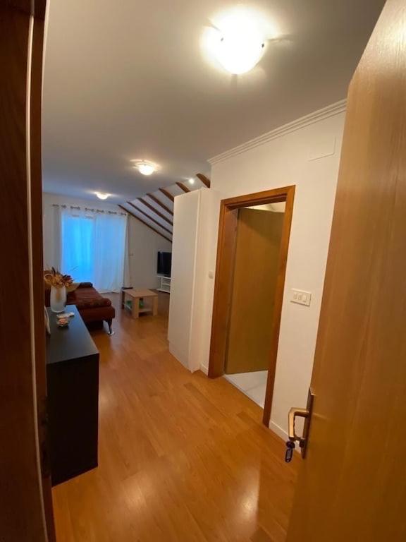 I.K. APARTMENTS view 4
