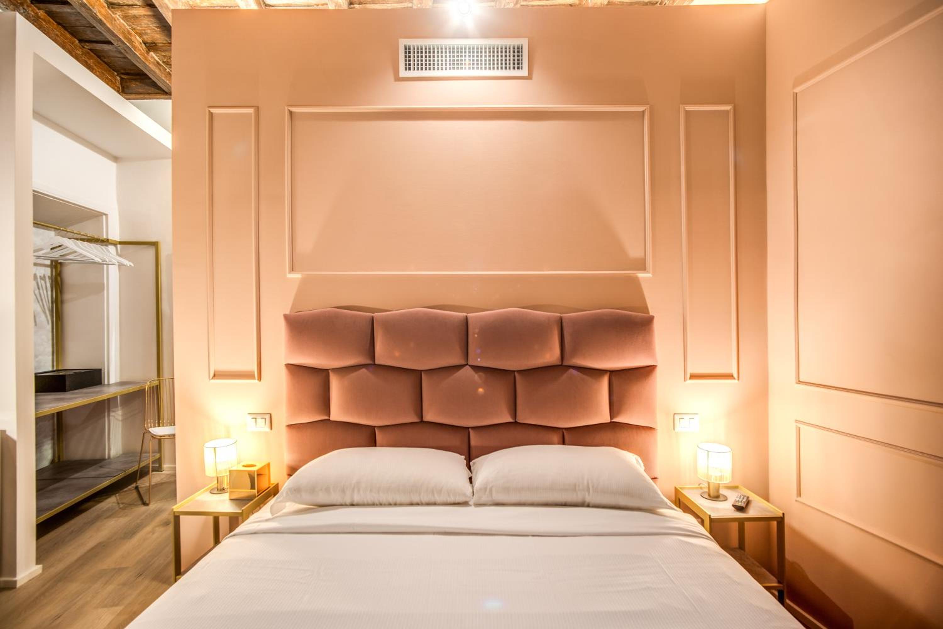 Capranica Private Suites