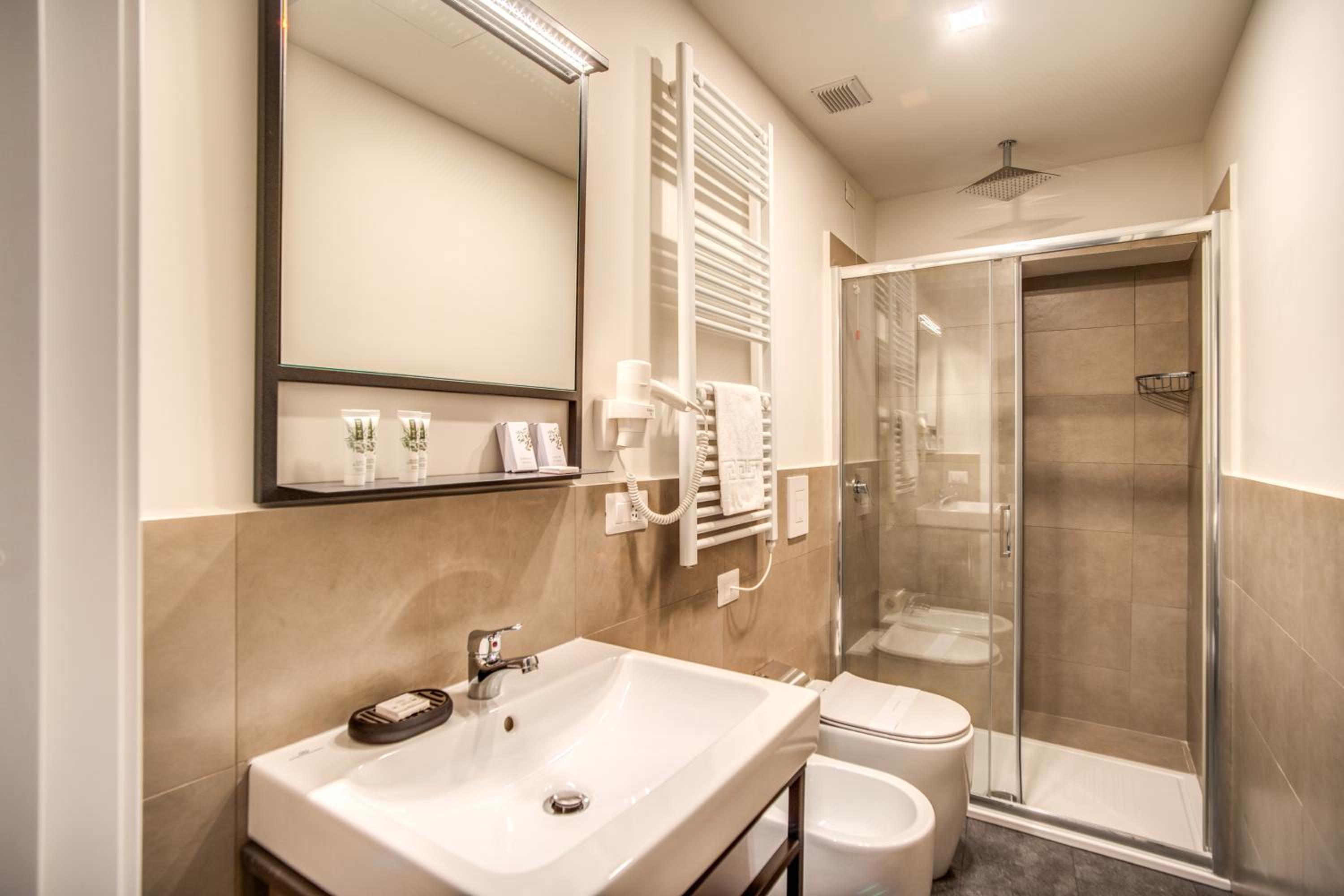 Capranica Private Suites