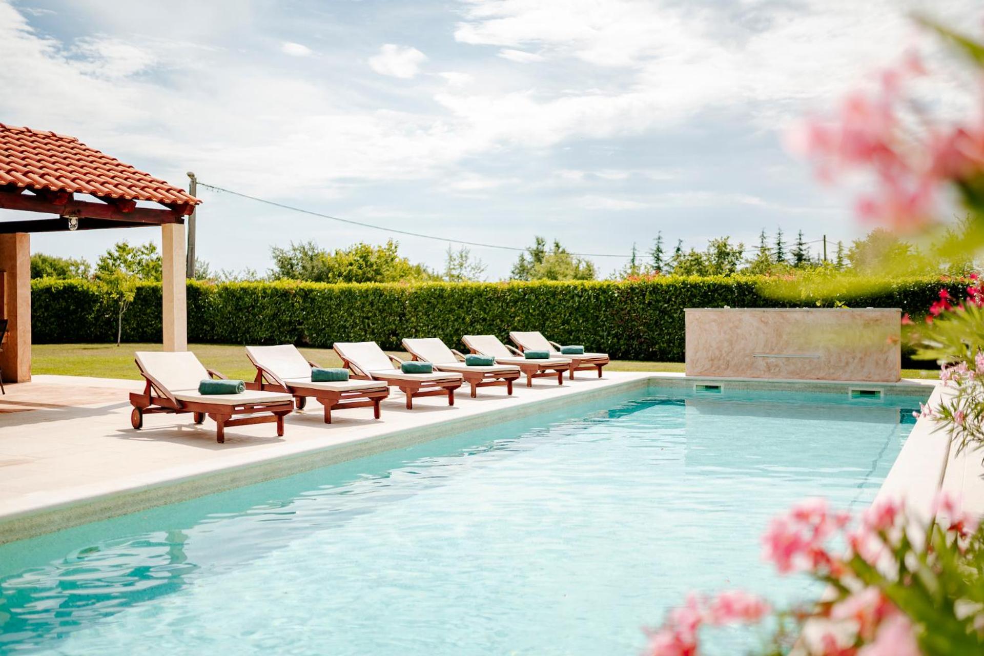 Villa Begonia mit privatem Saltwater Pool