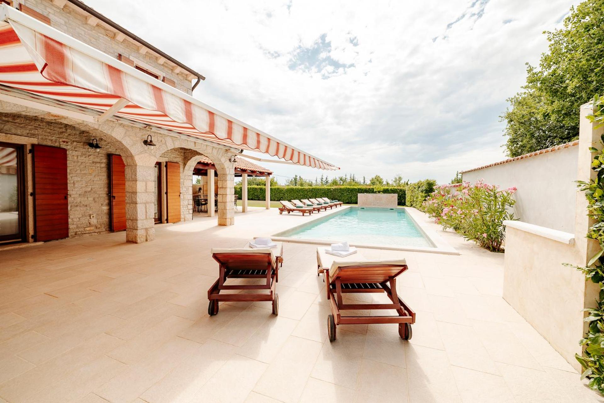 Villa Begonia mit privatem Saltwater Pool