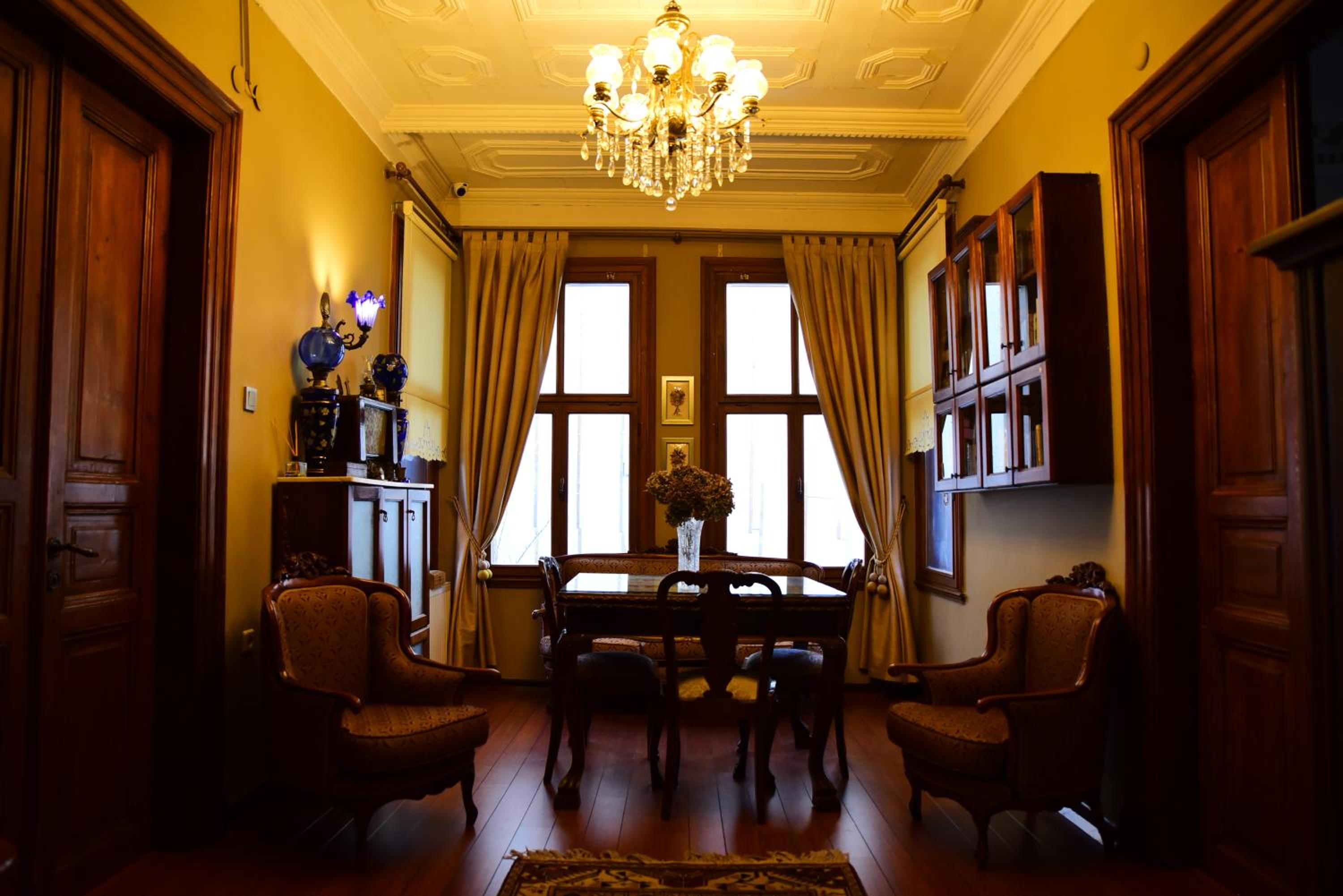 Ottoman Suites by Sera House