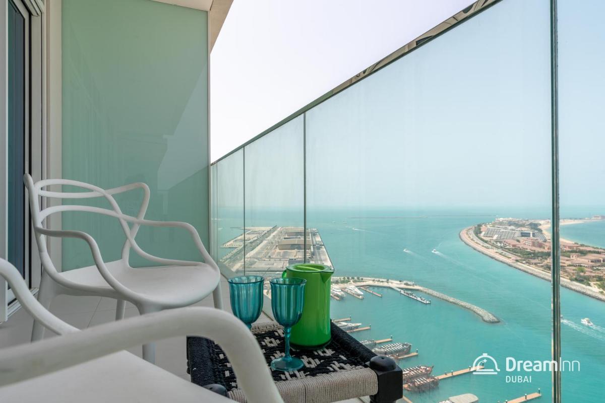 Dream Inn Apartments - Sunrise Bay Beach Front