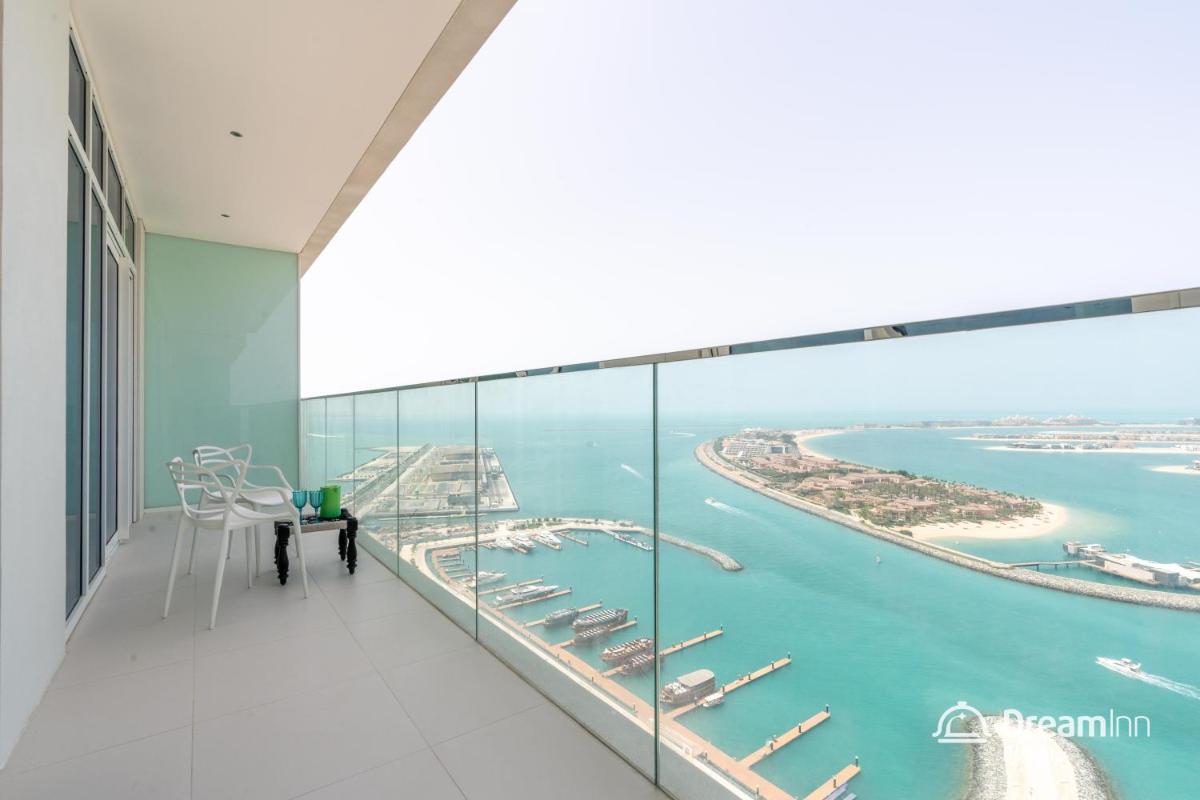 Dream Inn Apartments - Sunrise Bay Beach Front