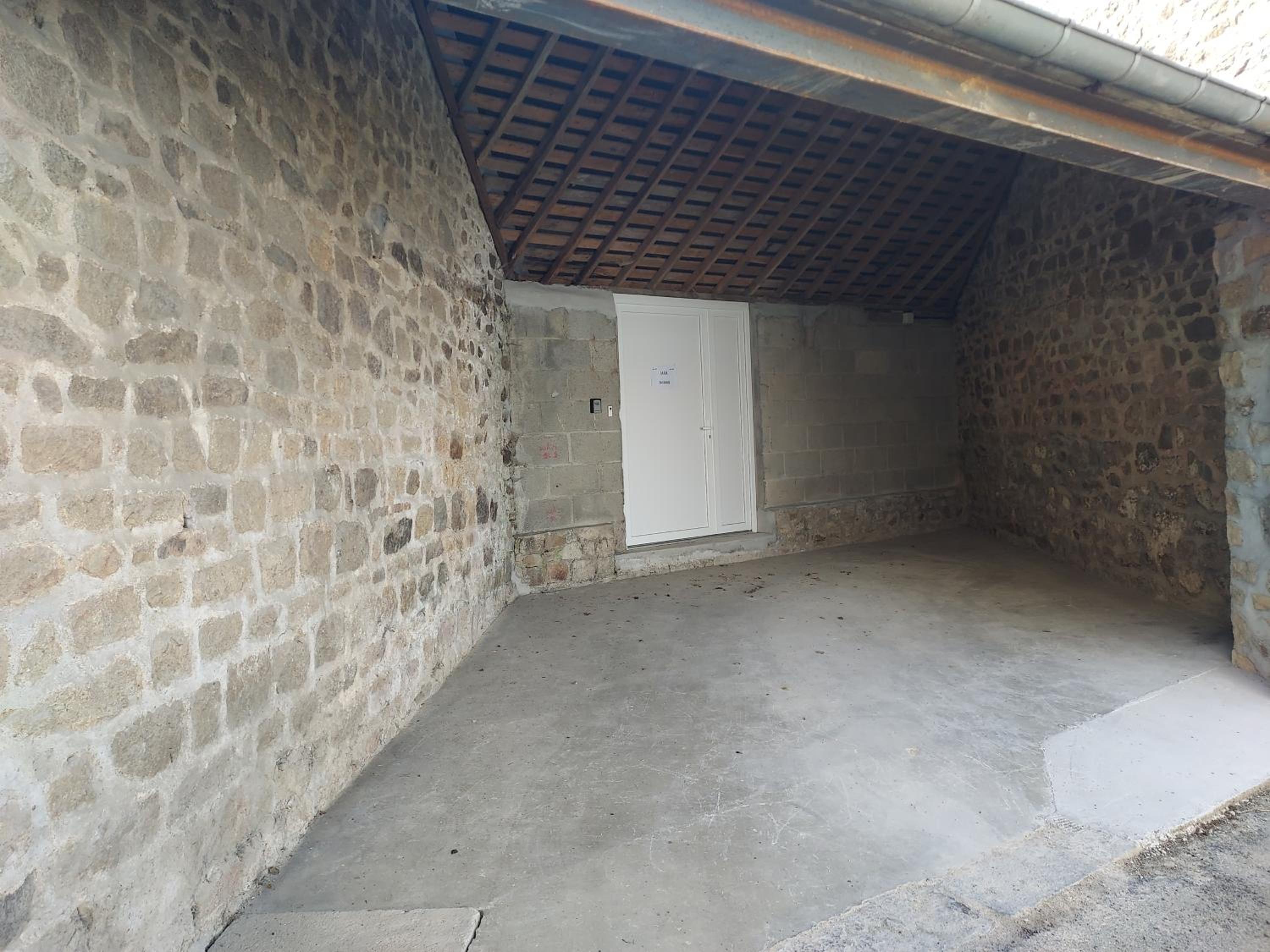 Photo 41