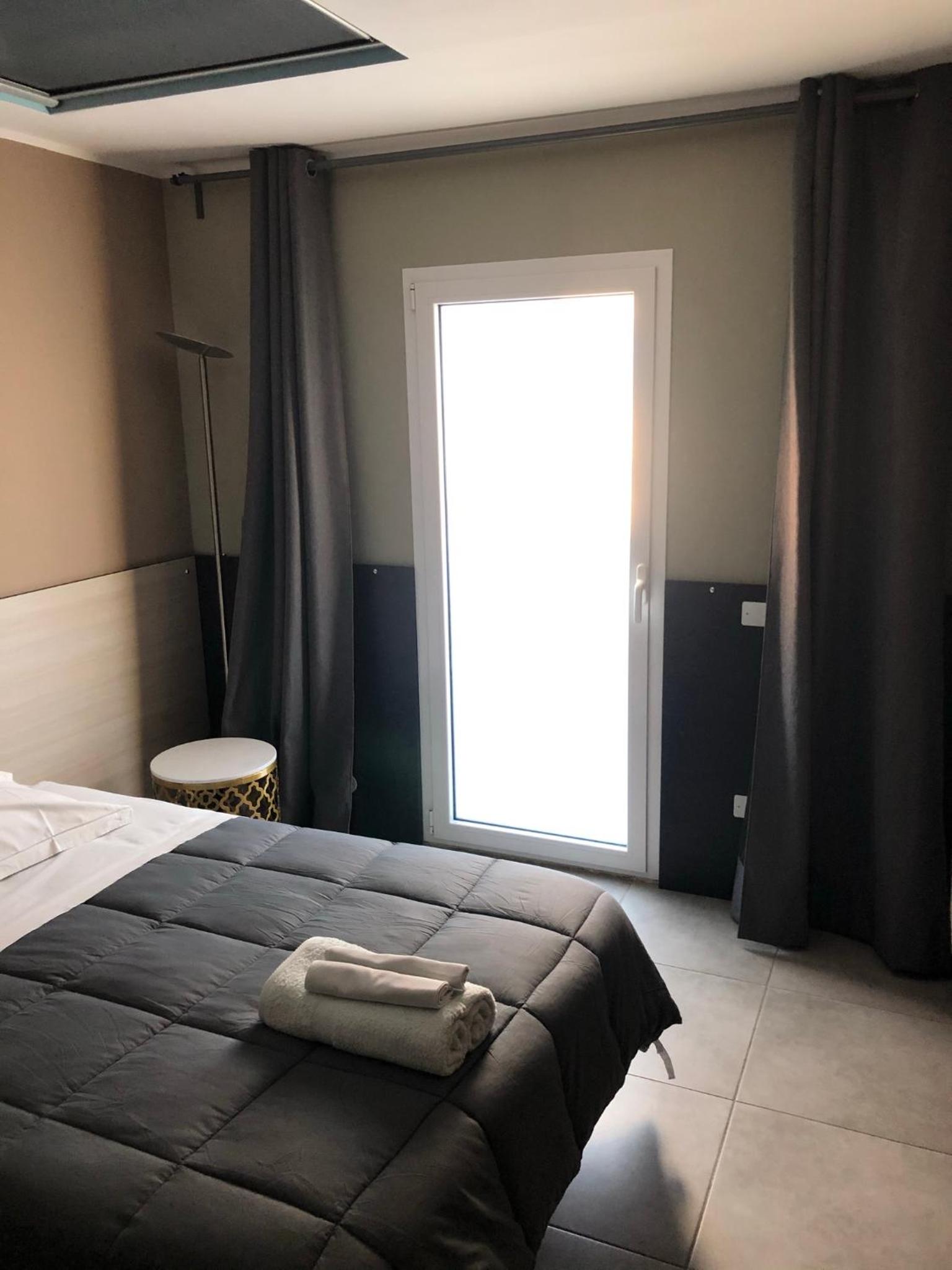 Villa Camilla Milano Easy Rooms Metro 4