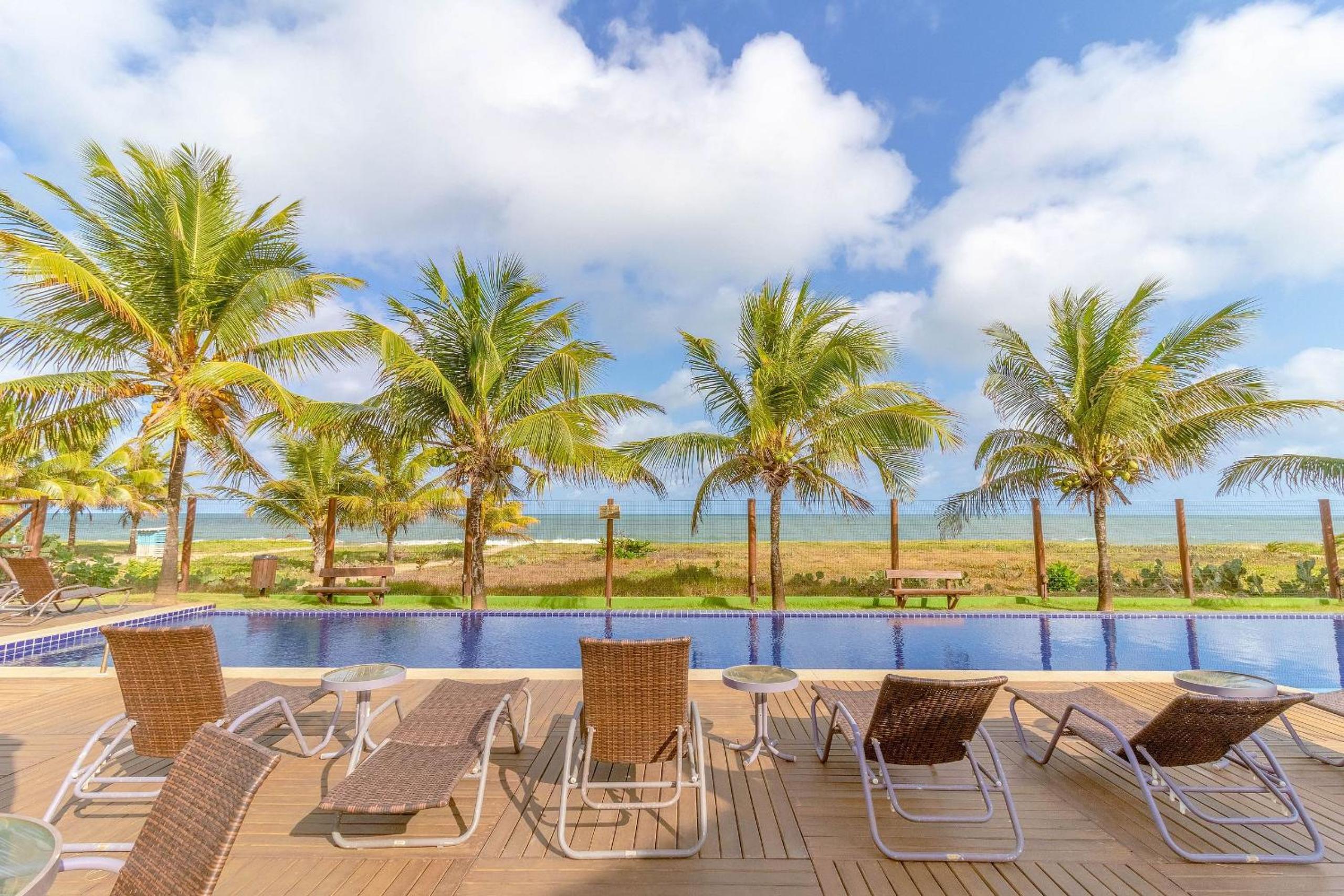 IT12 Beautiful Duplex Bungalow 2 Suites Pé na Areia, Itacimirim