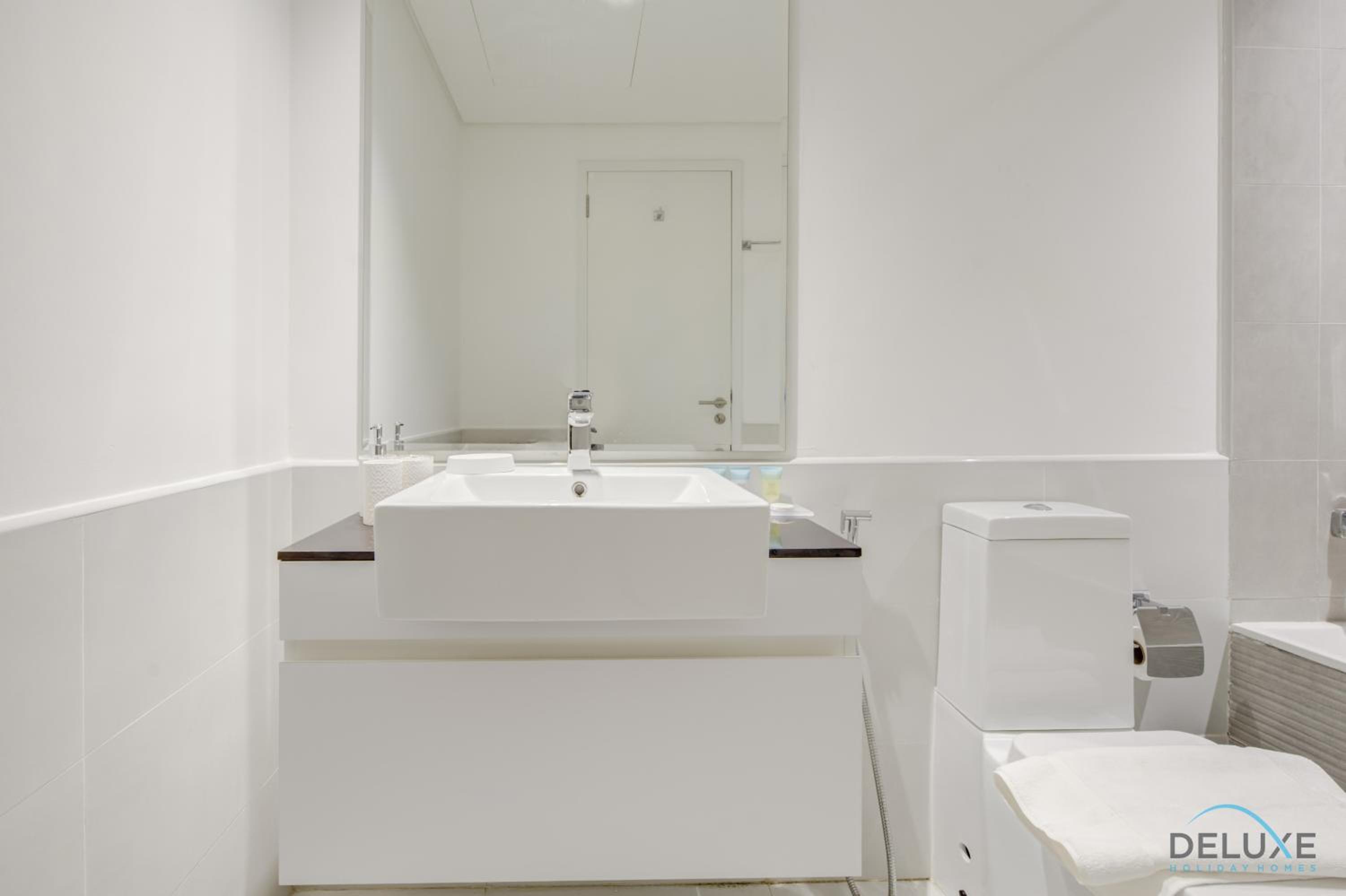 Cordial 2BR at The Pulse Residence Dubai South By Deluxe Holiday Homes