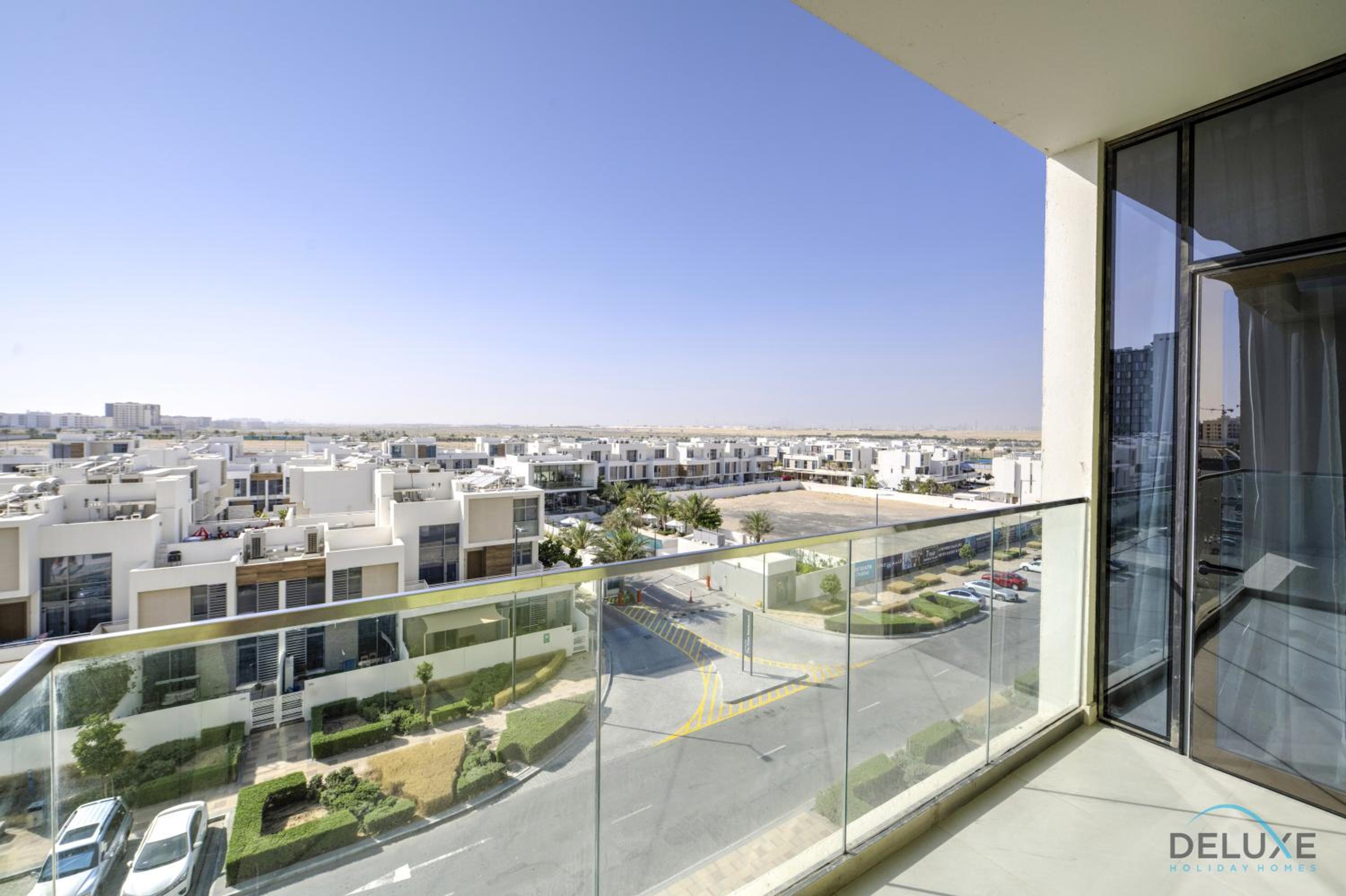 Cordial 2BR at The Pulse Residence Dubai South By Deluxe Holiday Homes