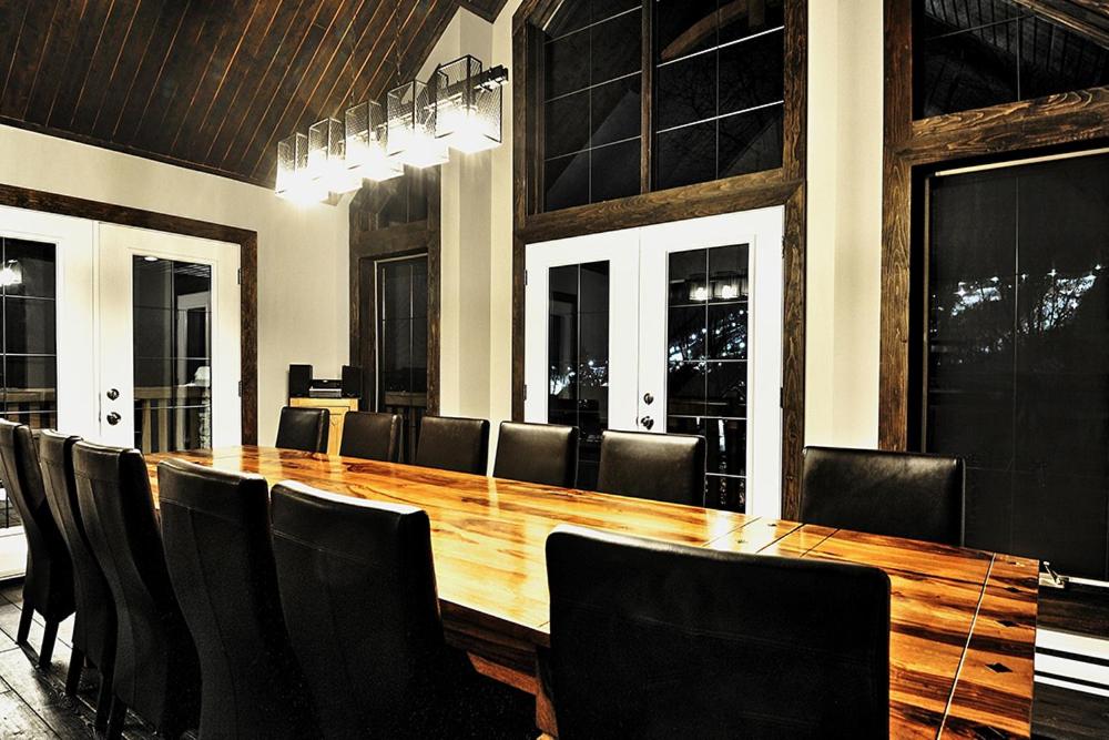 meeting & event spaces
