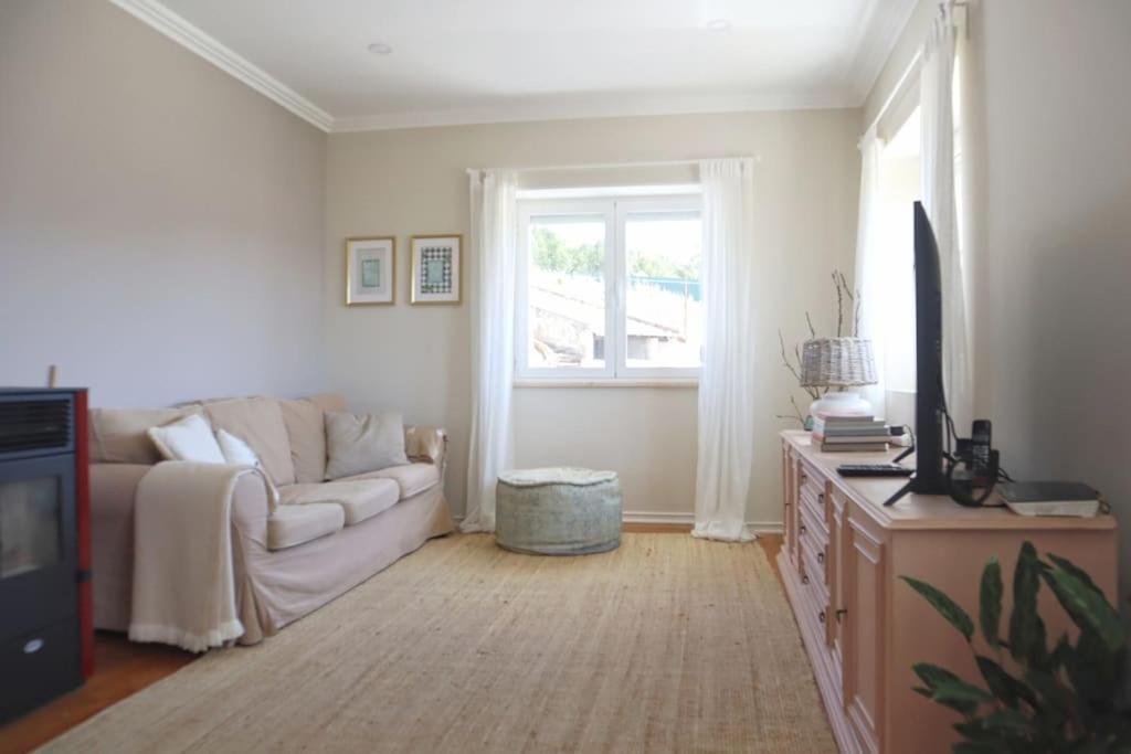 Casal de São José - Peaceful Country House near Mafra and Lisbon - Garden, Space and Comfort