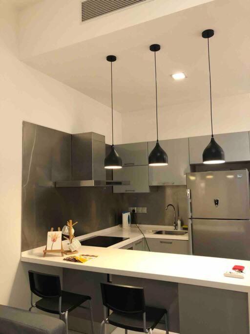 Studio - Gleneagles, KLCC, Pavillion, Intermark