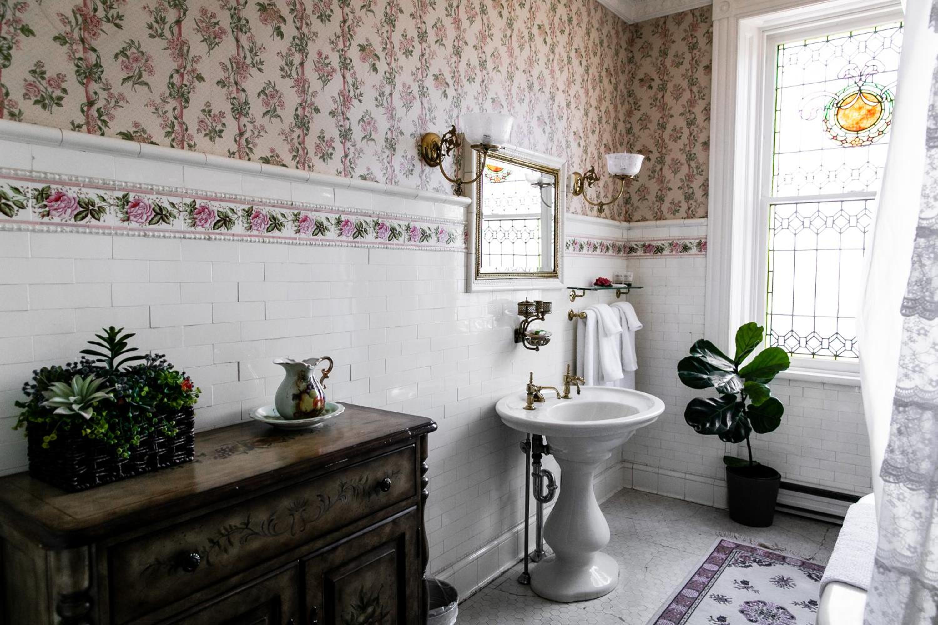 New York City Vacations - The Emig Mansion - Property Image 130