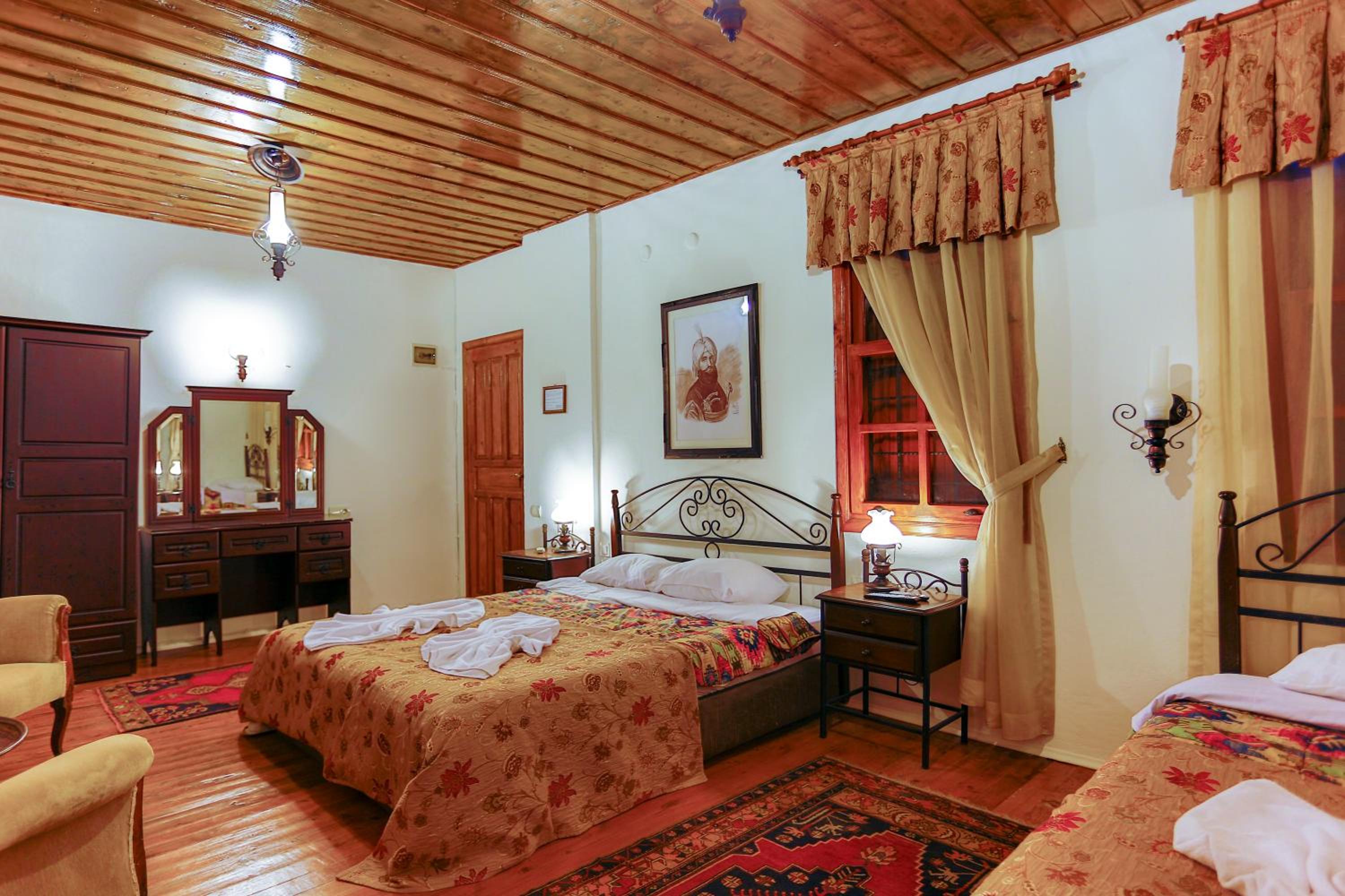 Atelya Art Hotel - Image 36