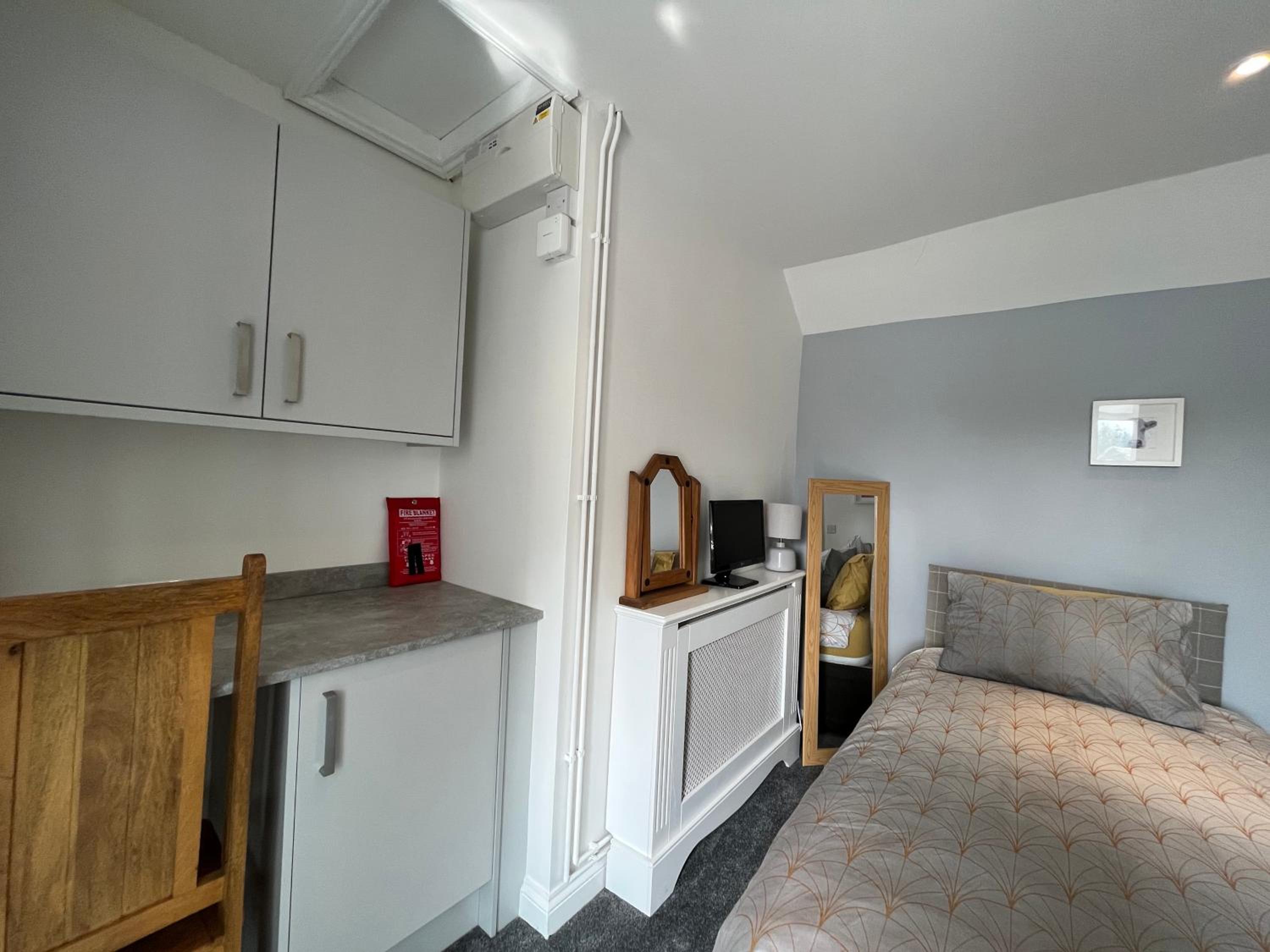 The Ship Inn - Self Catering Accommodation view 3