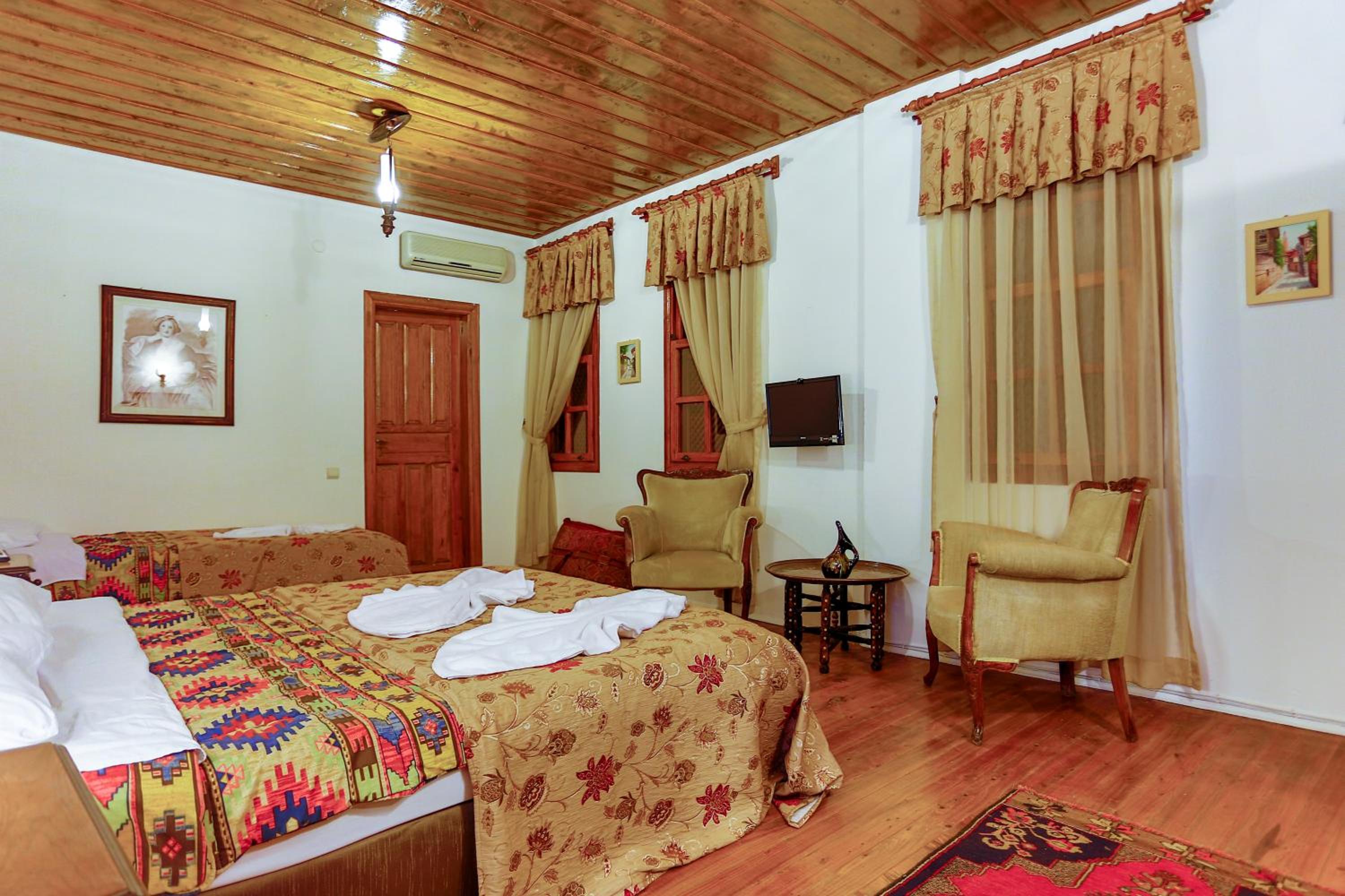 Atelya Art Hotel - Image 49