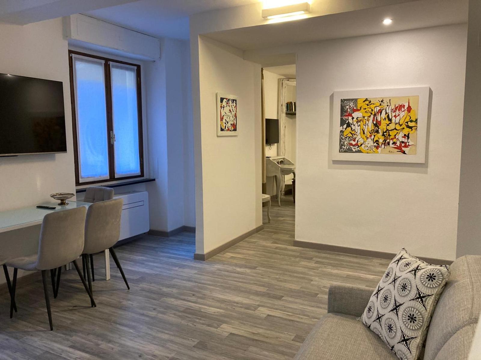 Suite CAVOUR en Turin — hotel room