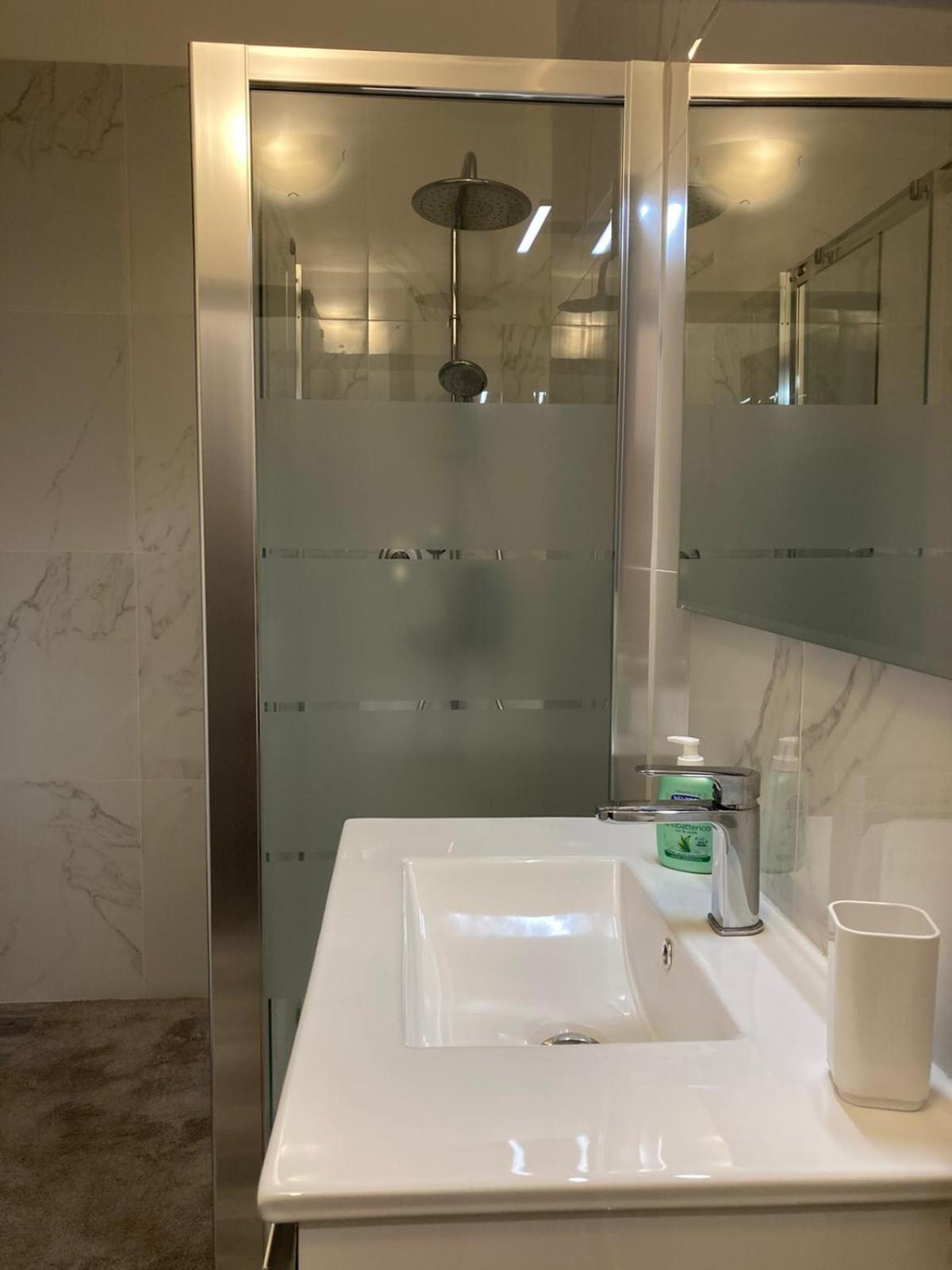 Suite CAVOUR en Turin — bathroom