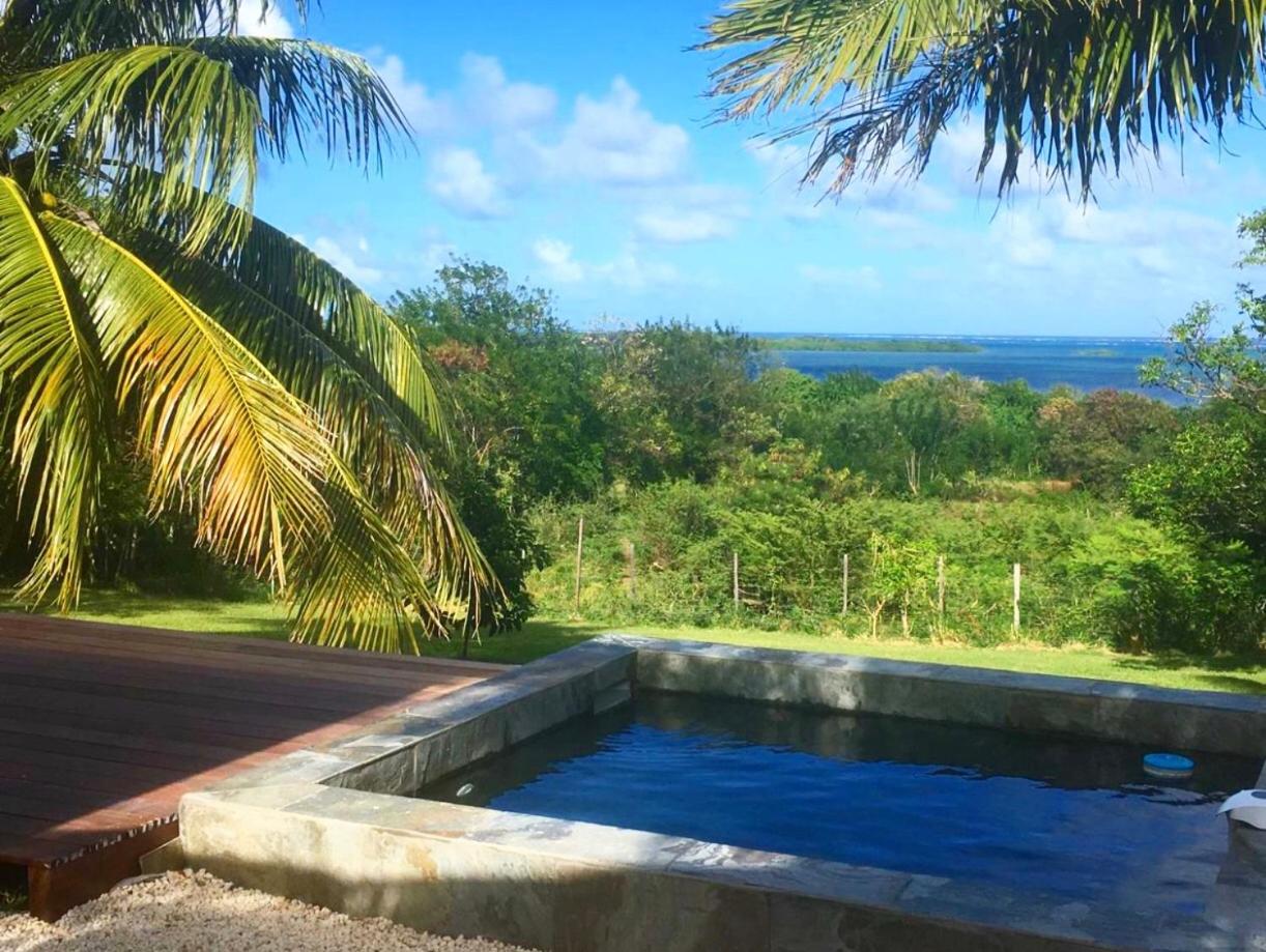 Bungalow Malevault view 2