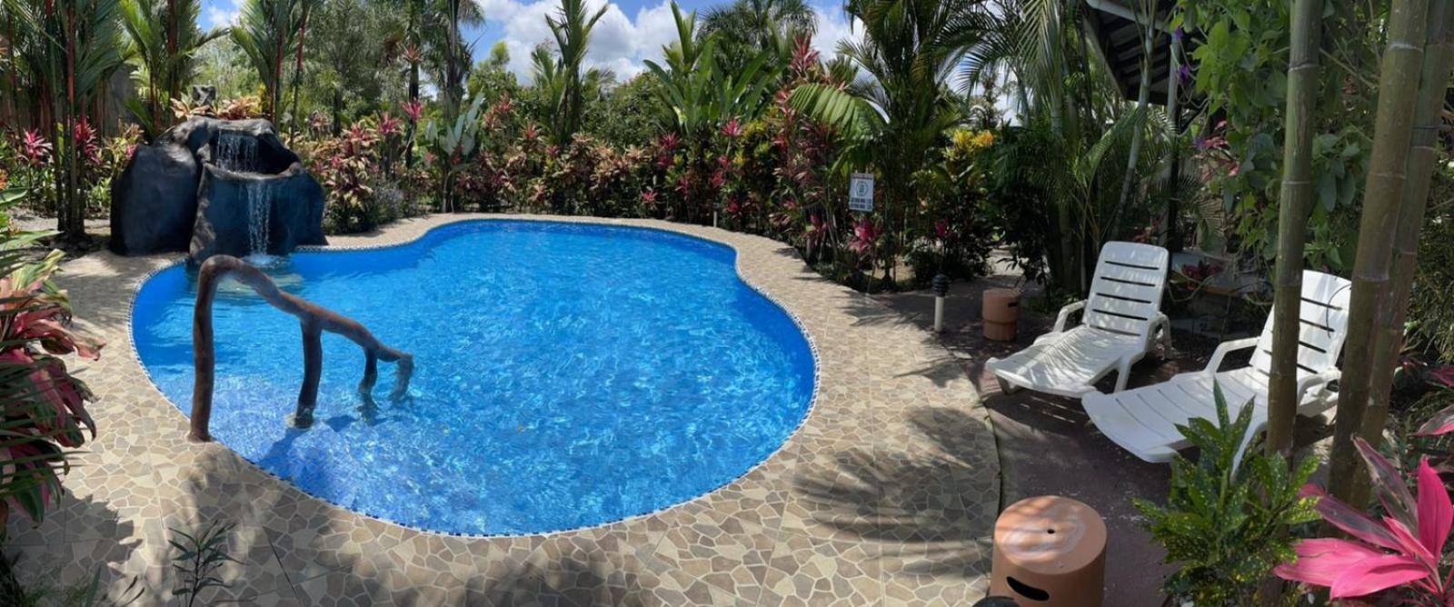 Aunty Arenal Lodge