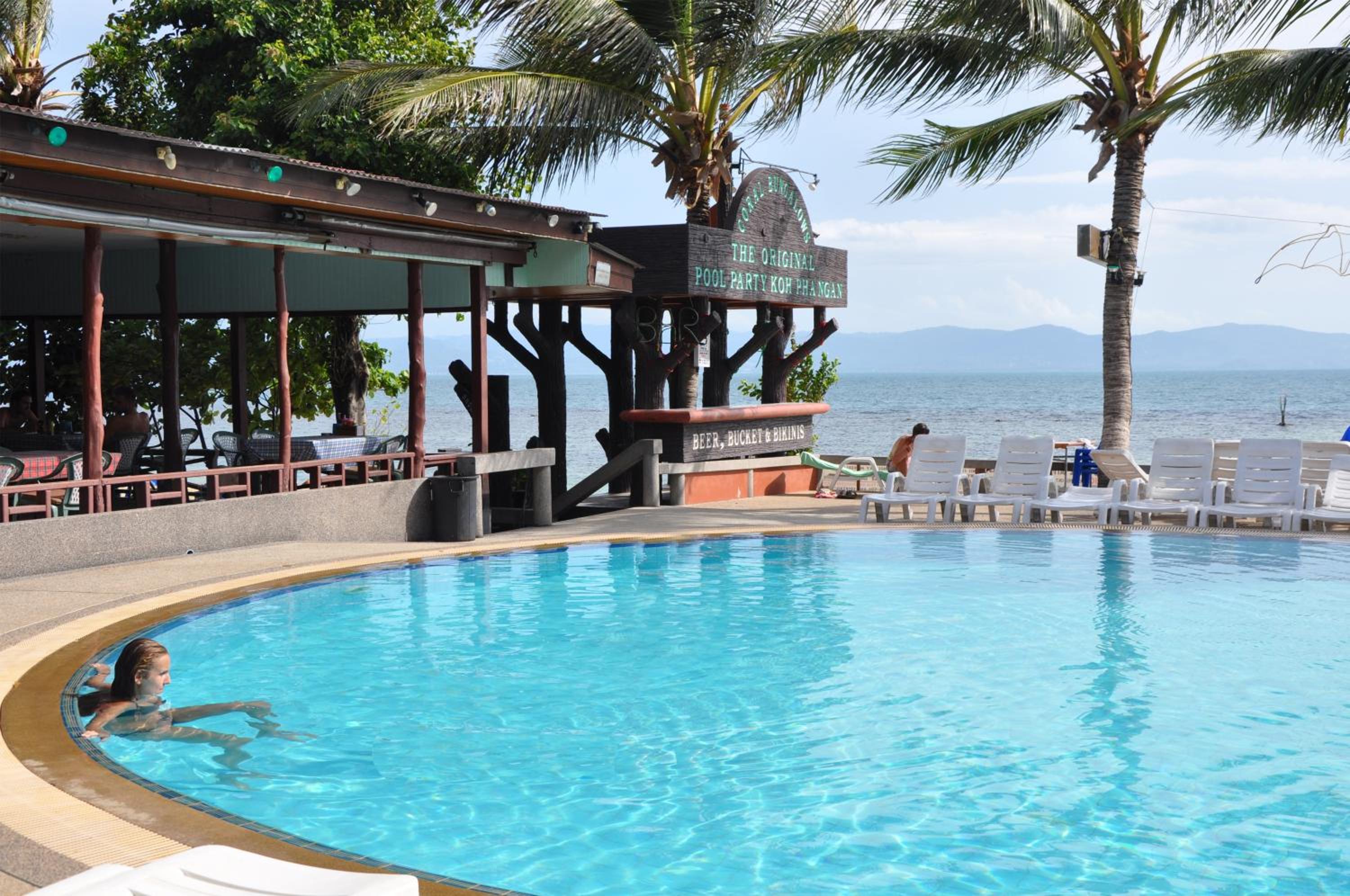 Coral Resort & Bungalows