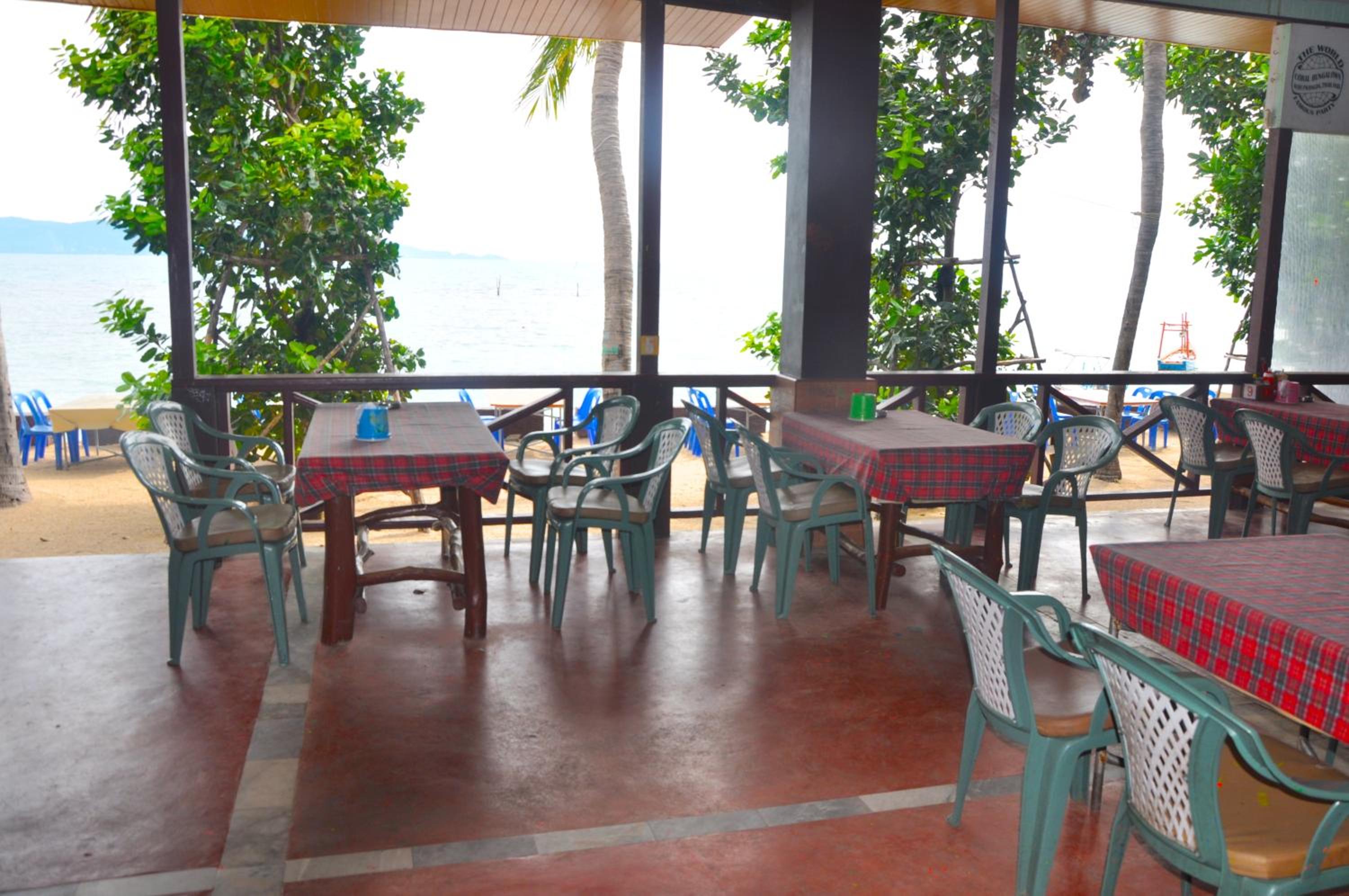 Coral Resort & Bungalows