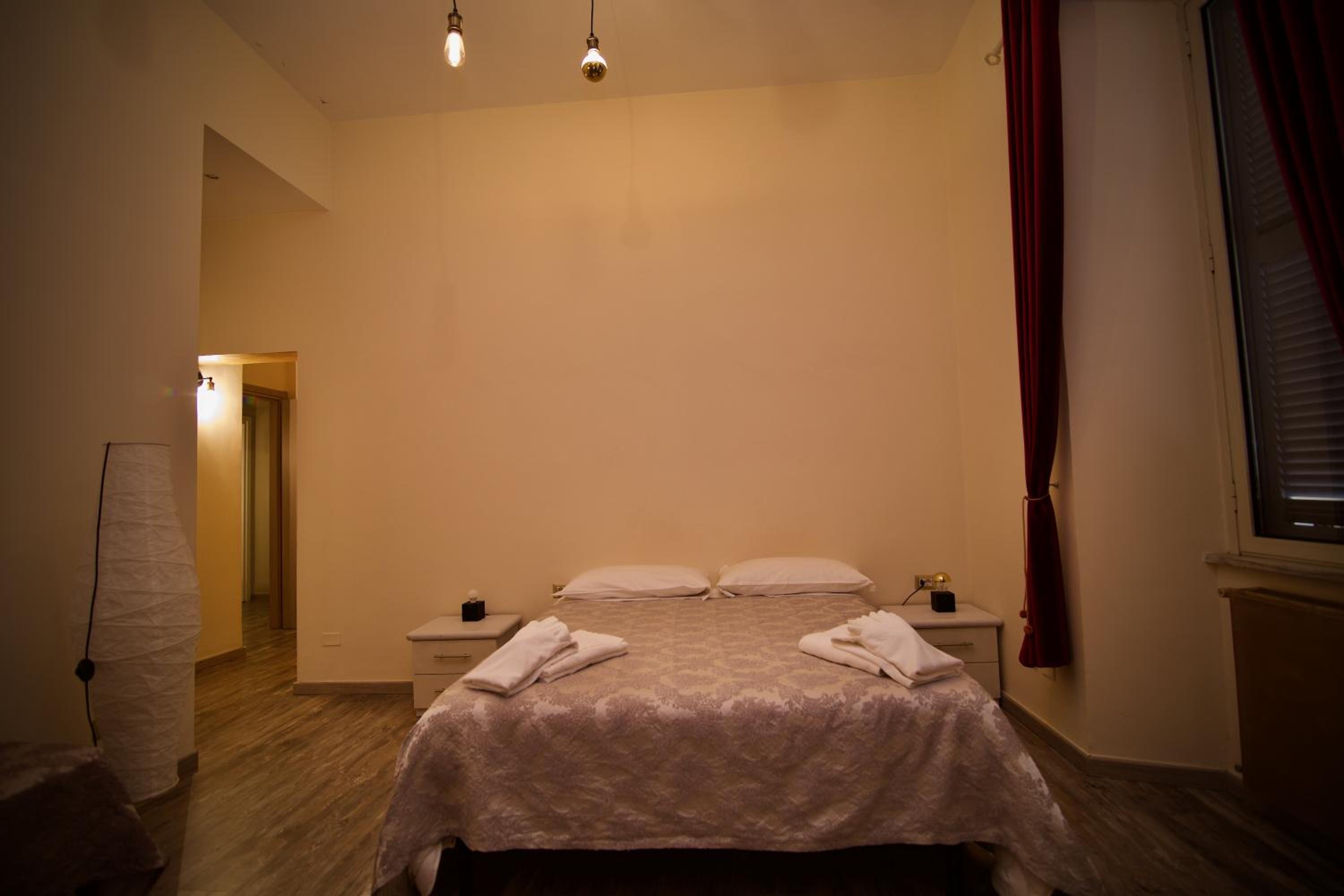 Home Art Colosseo