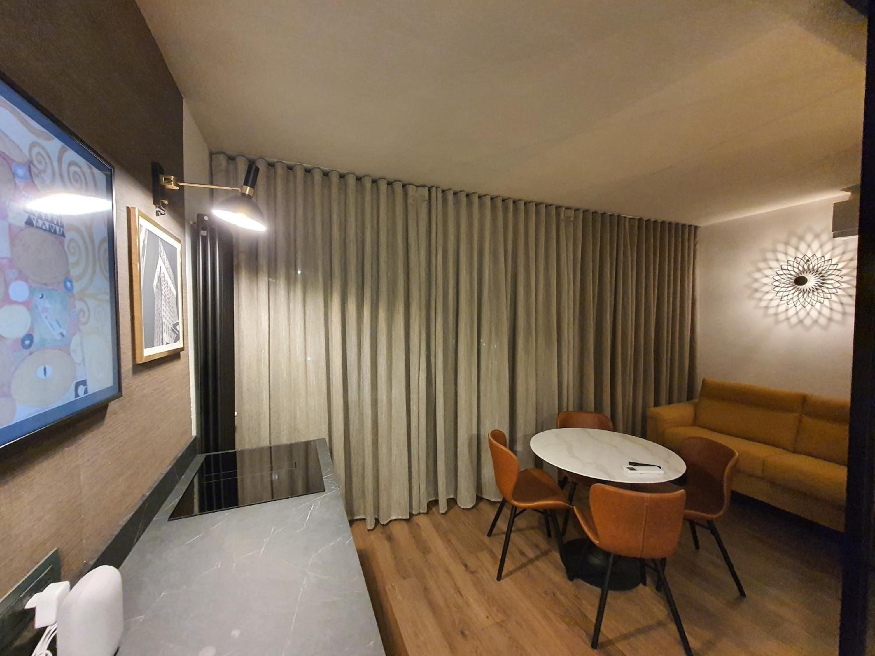Porta Romana Gold Suite