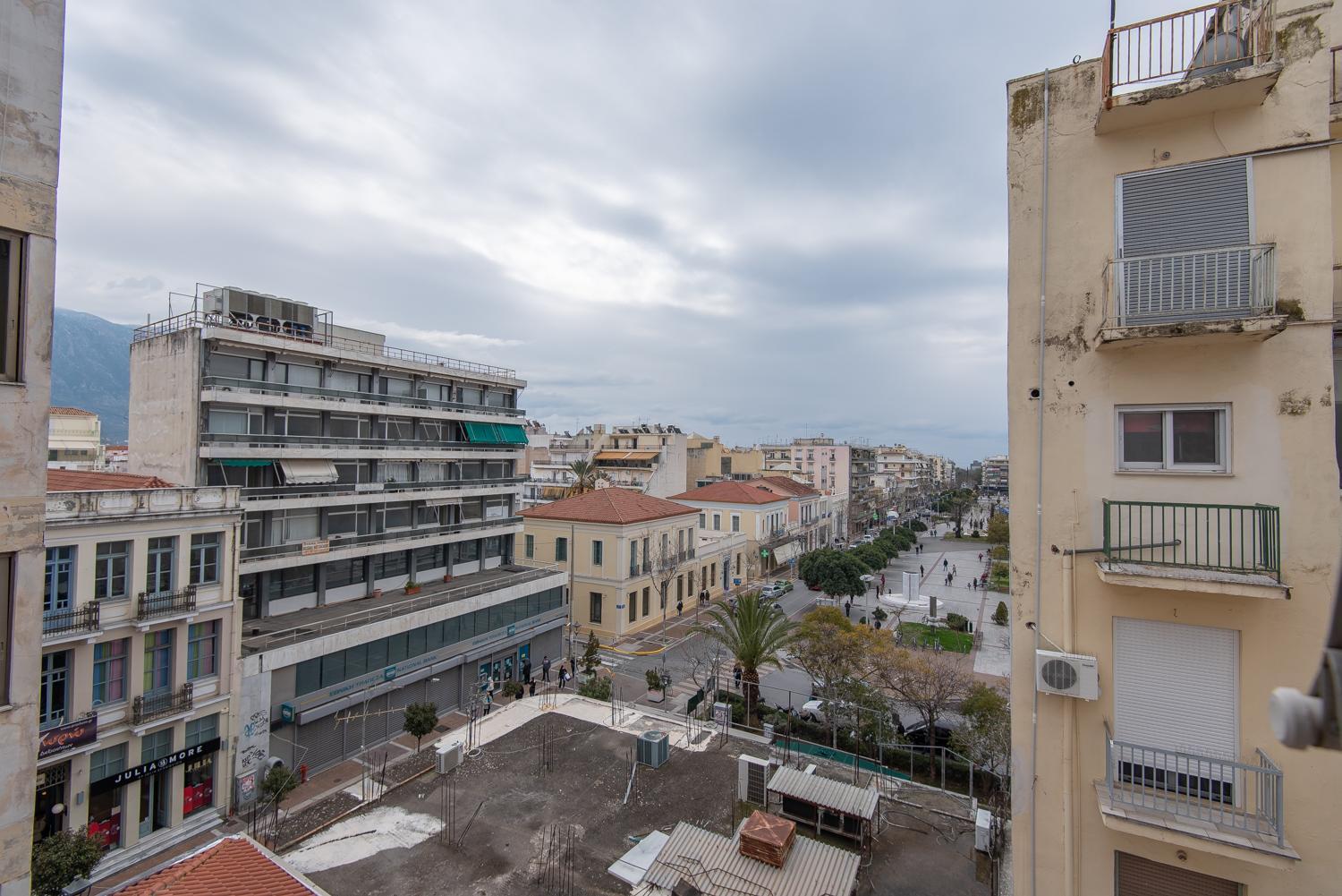 Hotel Blue Tourmaline downtown flat - Image 1