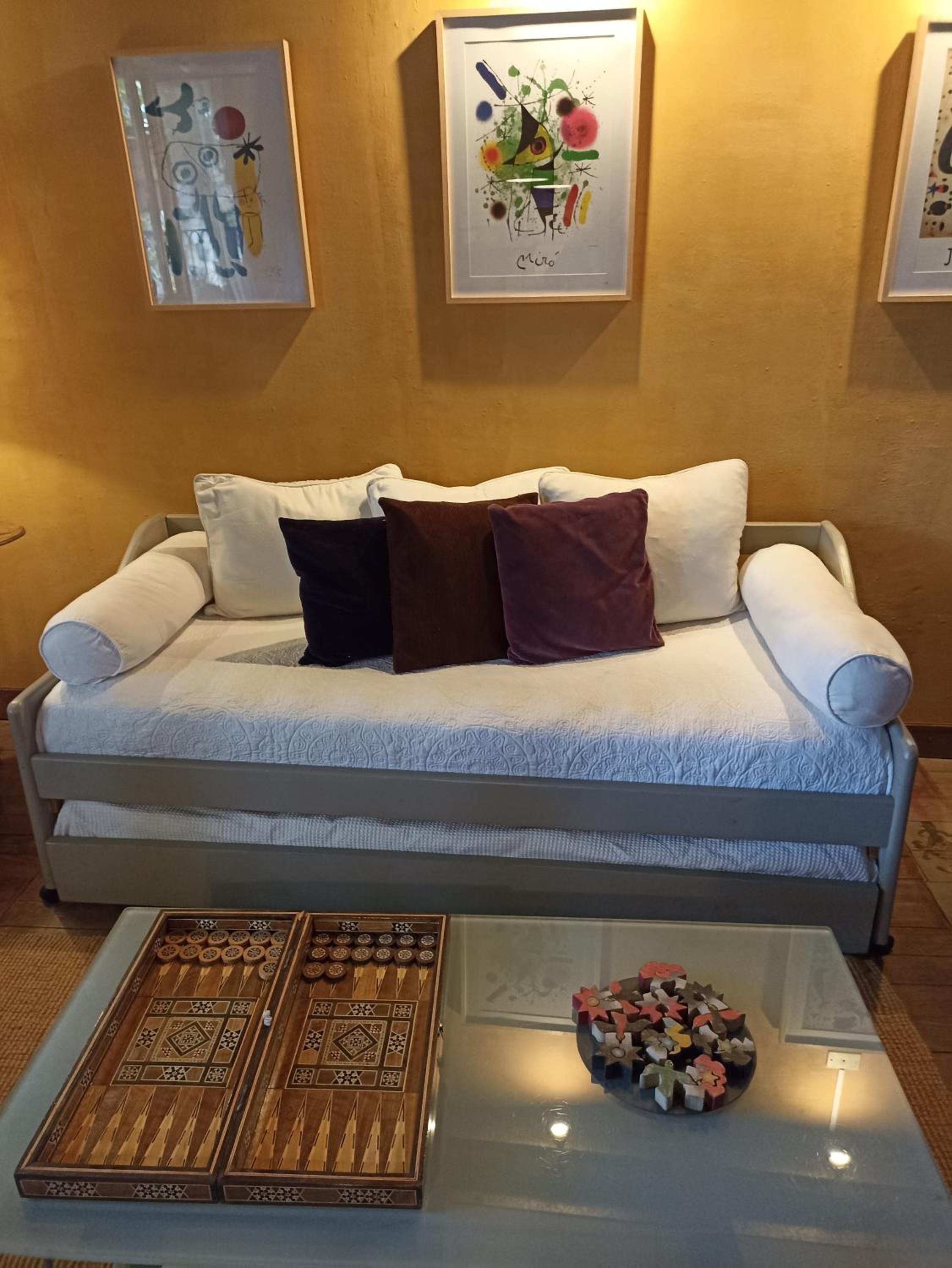 Colonia Suite Apartments