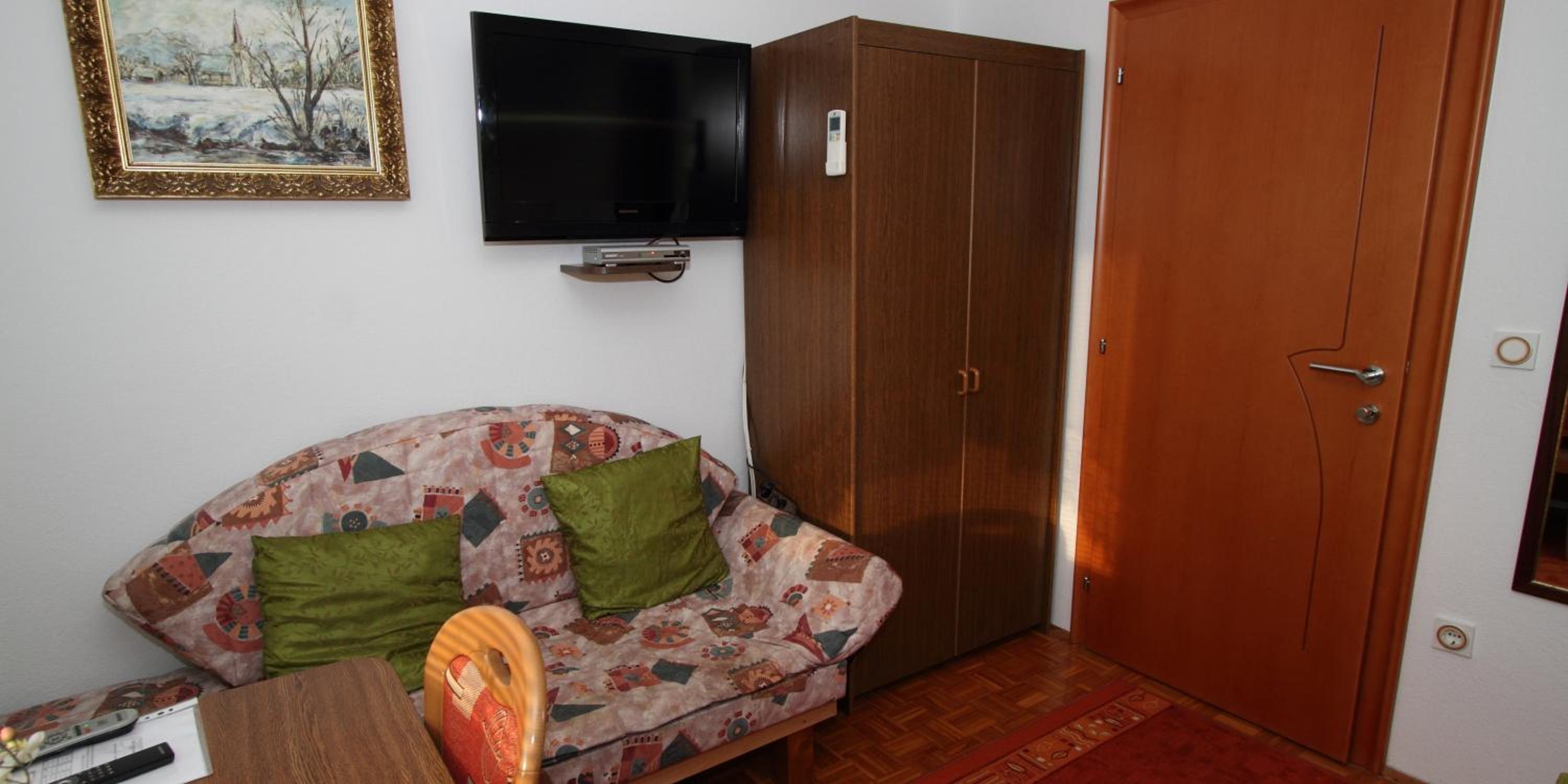 Photo 24