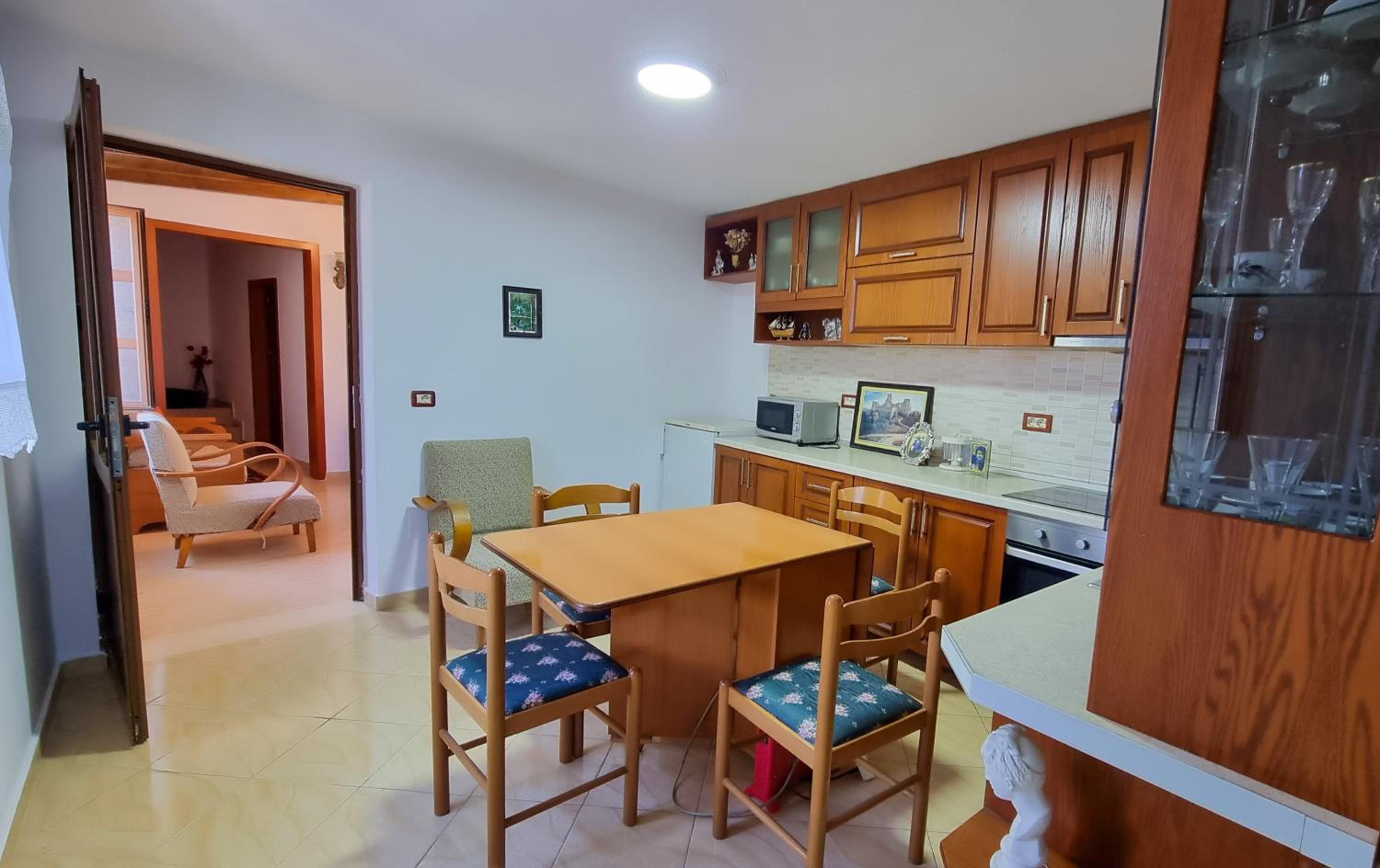 Dhimitri Apartment