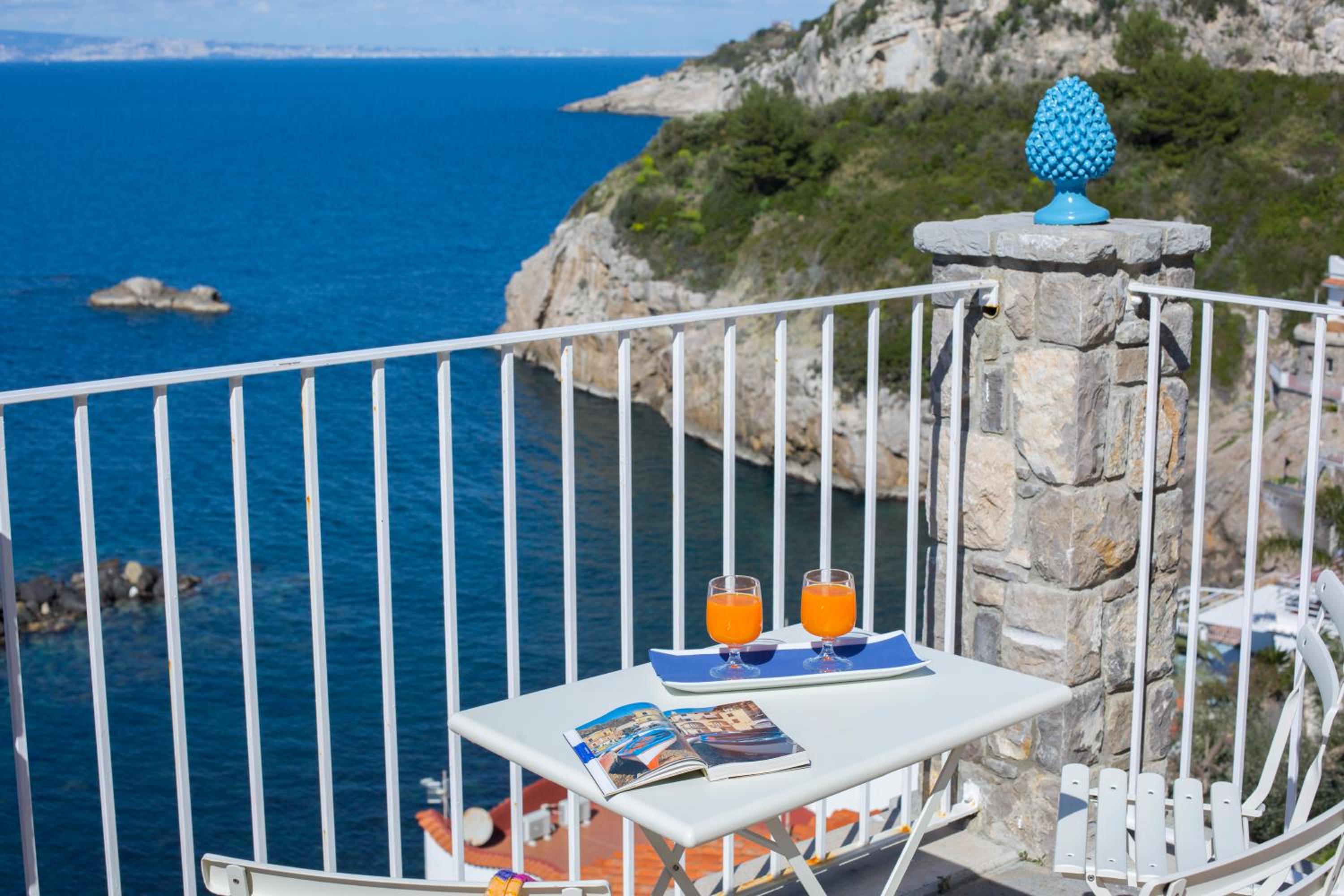 Estate4home - SEA Beauty photo 3