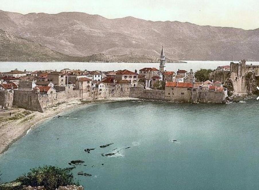 Photo 53