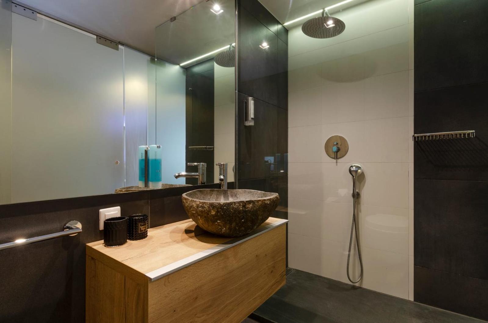 LupoApartments Kosynierów Dostęp na Kod view 5